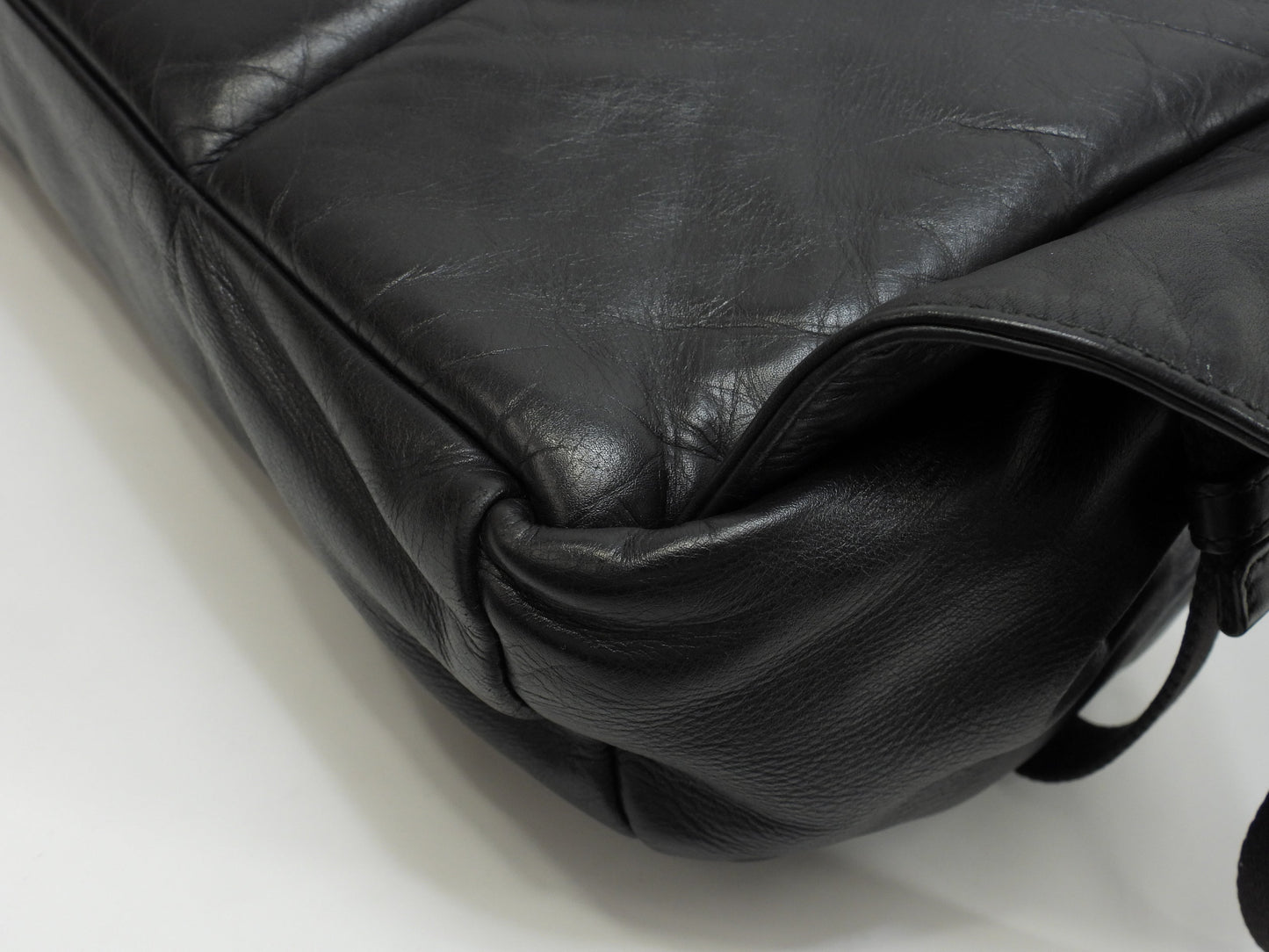 Bottega Veneta marsupio Intrecciato in pelle nera con marsupio a tracolla @B03658988E