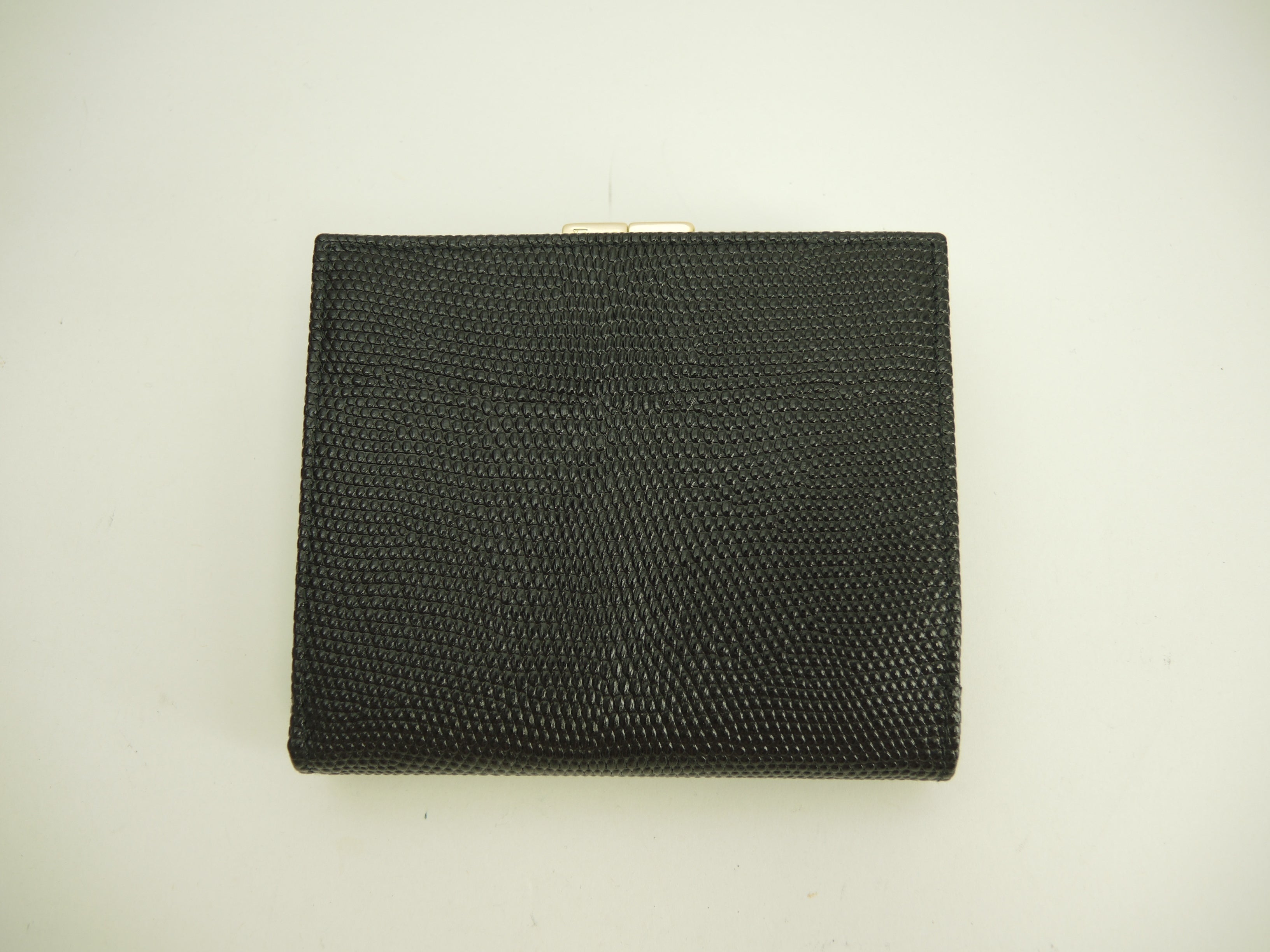 Salvatore Ferragamo Portafoglio compatto Vara in pelle nera, portafoglio a doppio bottone con chiusura a clip, nuovo @IK-22-0141