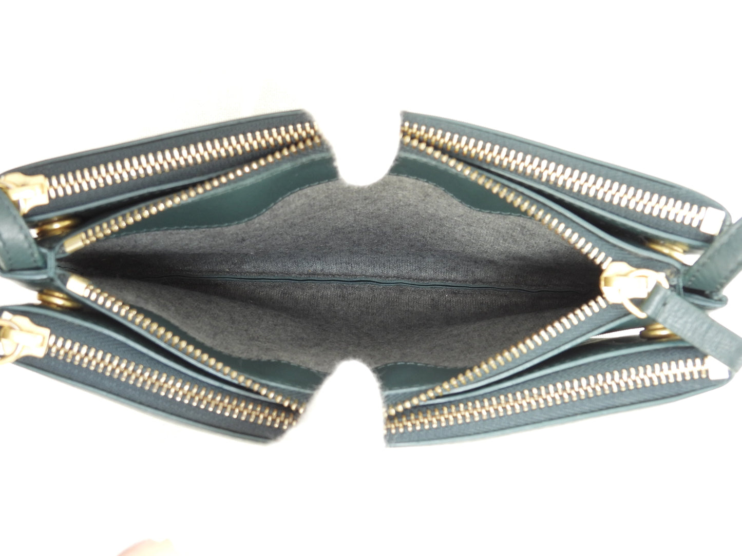 Celine Trio Small in pelle goffrata verde, pochette a tracolla @S-GA-4117