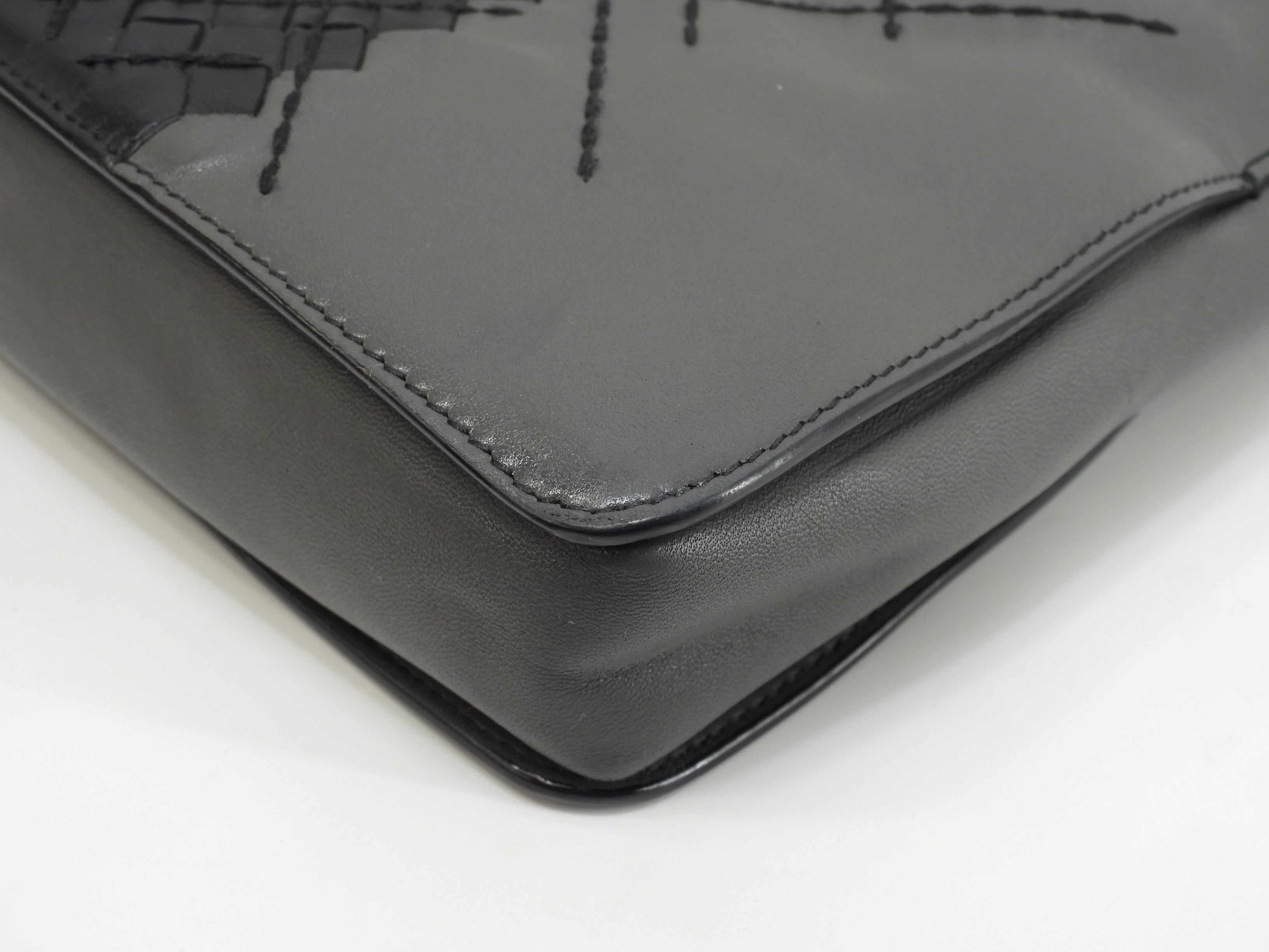 Bottega Veneta Pochette in pelle Intrecciato grigio scuro borsa a mano uomo ottime condizioni @B06334657O