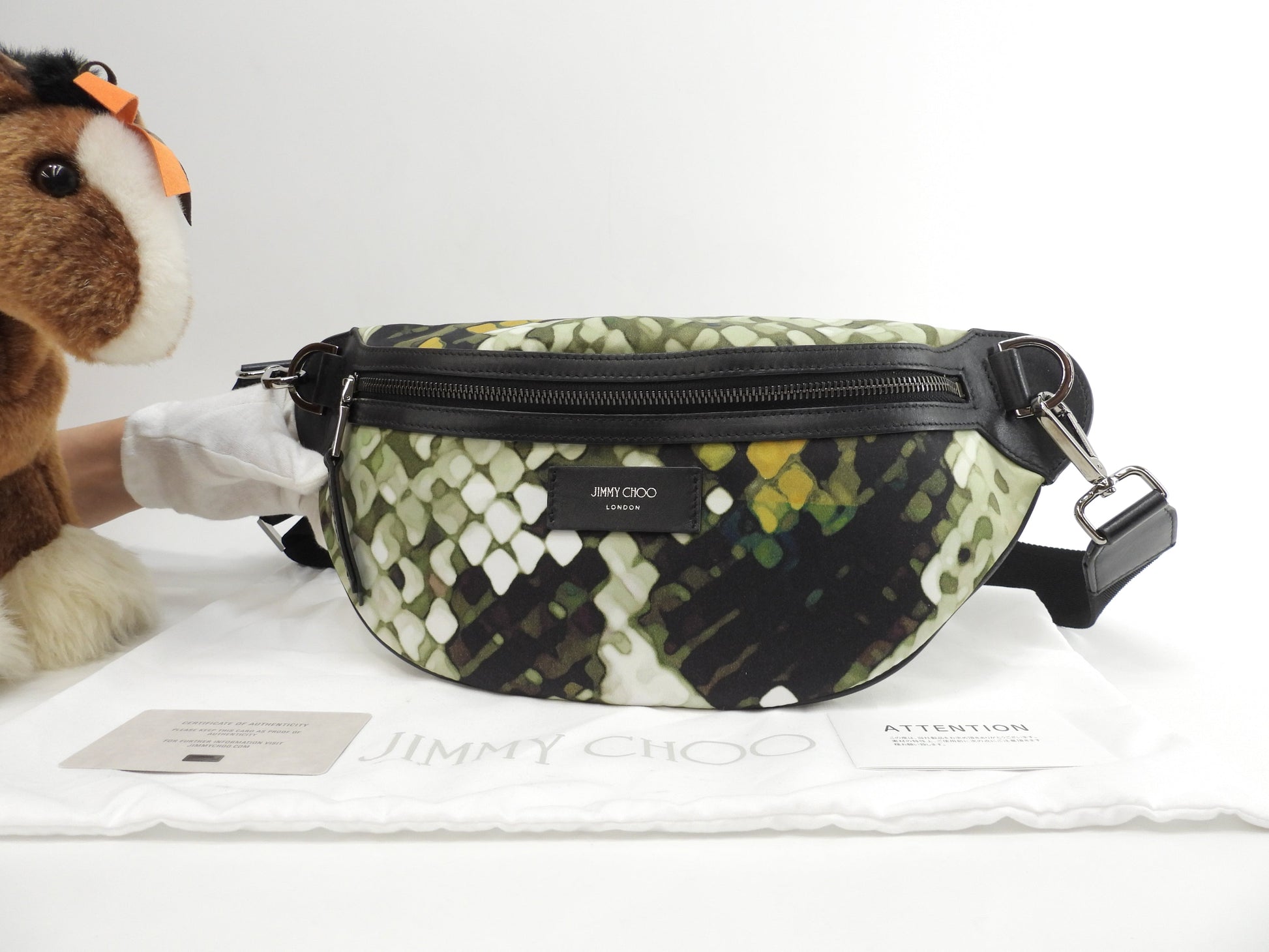 Jimmy Choo marsupio York in nylon verde con dettagli in pelle nera - marsupio MVGYMV