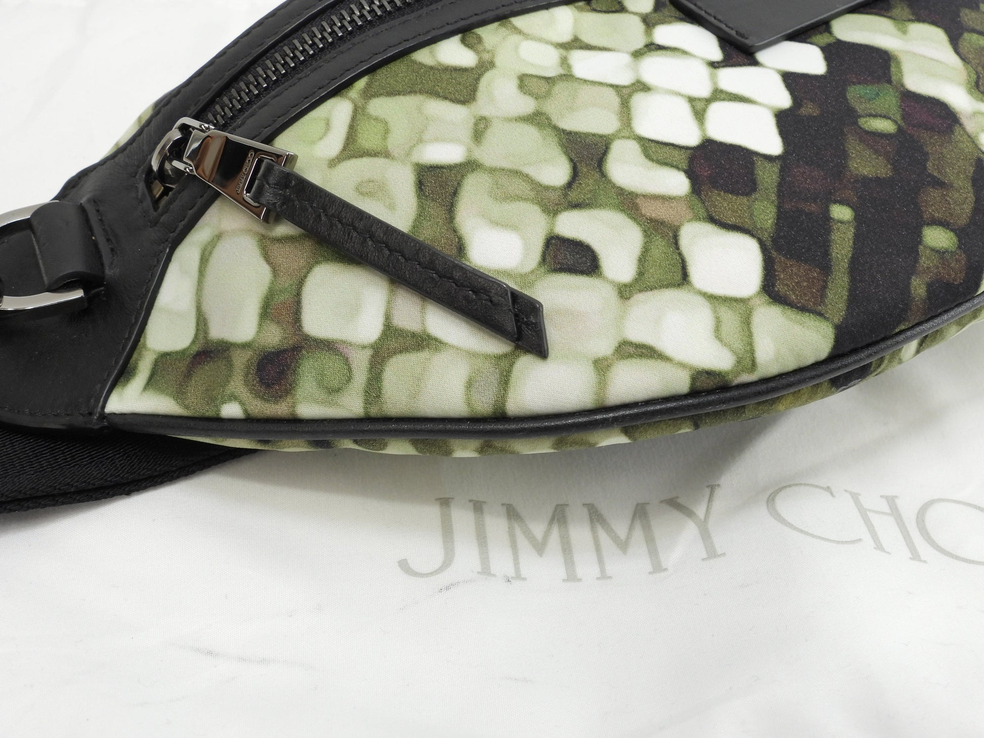 Jimmy Choo marsupio York in nylon verde con dettagli in pelle nera - marsupio MVGYMV