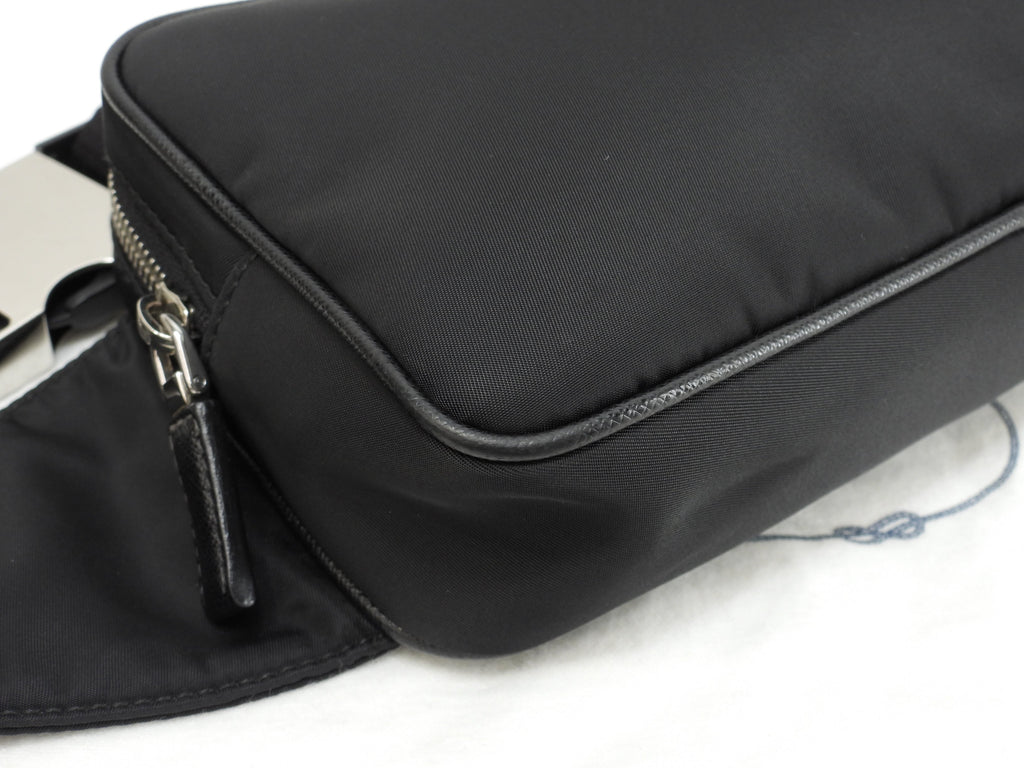 Prada borsa a tracolla gialla triangolo nylon nero marsupio waist bag hip bag ottime condizioni@250