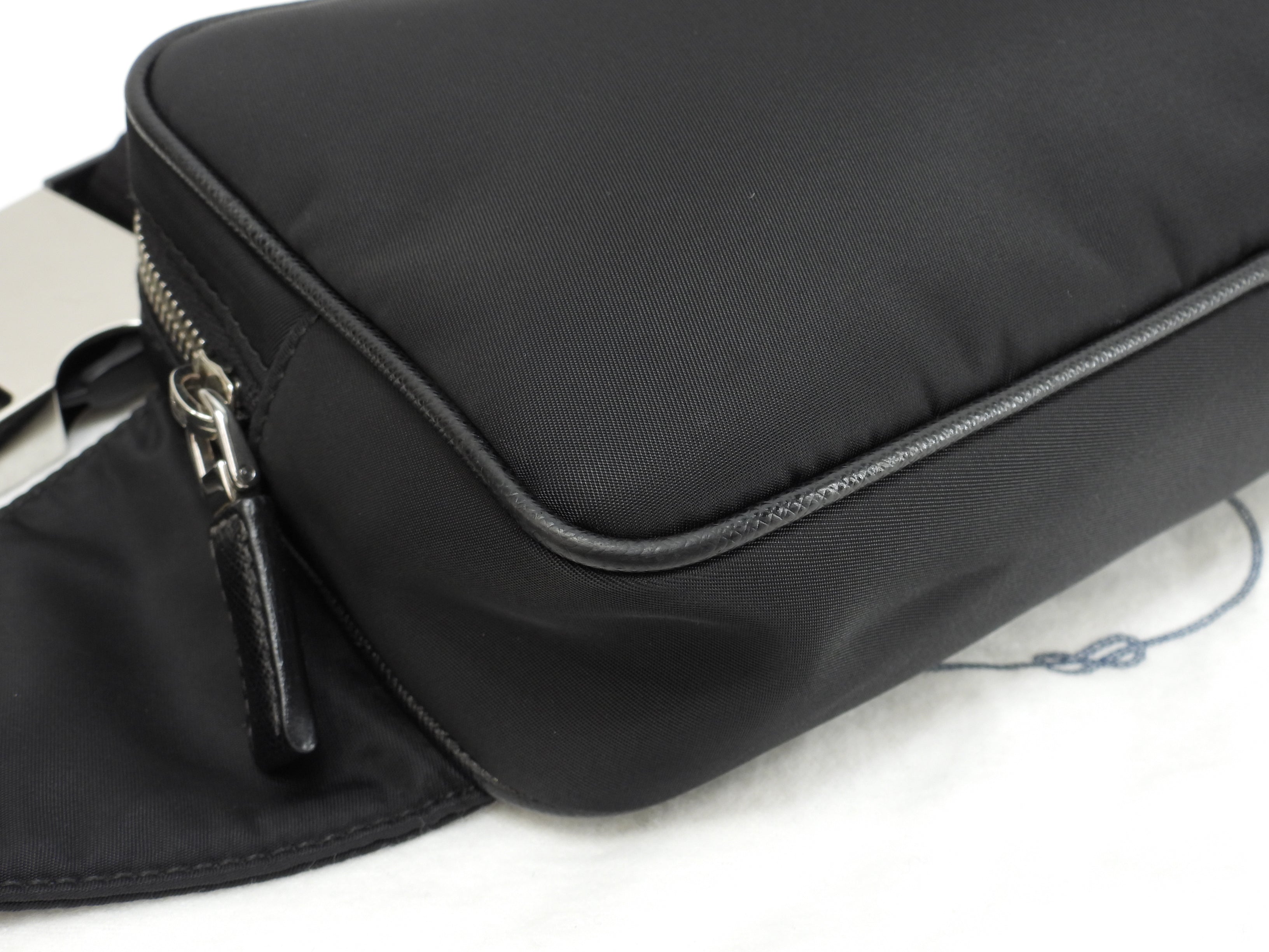 Prada borsa a tracolla gialla triangolo nylon nero marsupio waist bag hip bag ottime condizioni@250