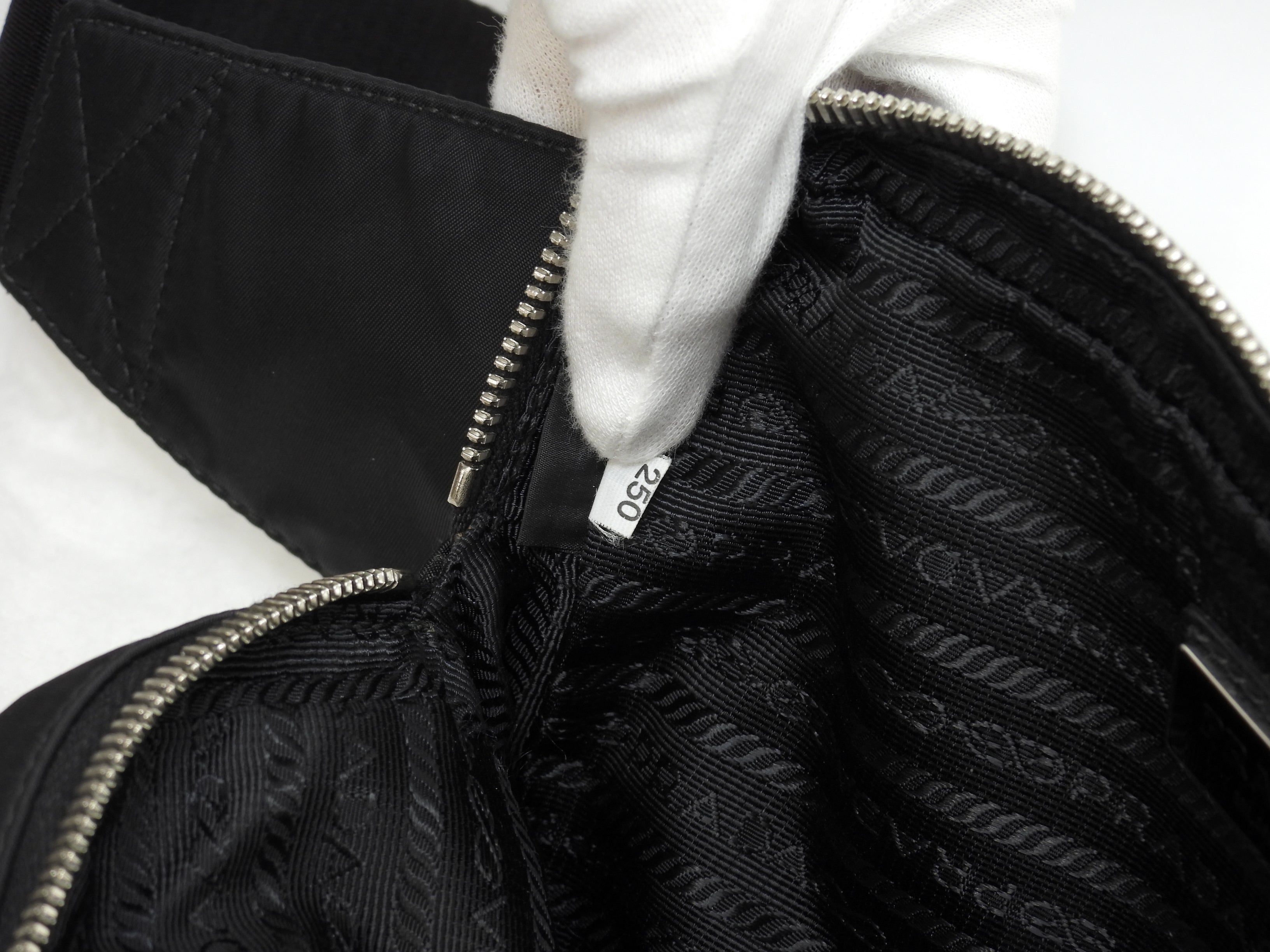 Prada borsa a tracolla gialla triangolo nylon nero marsupio waist bag hip bag ottime condizioni@250