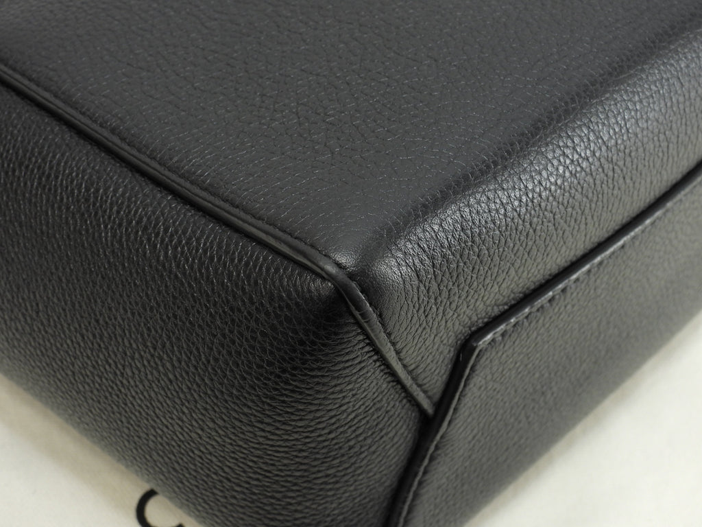 Celine Sangle Bucket Small in pelle nera, borsa a tracolla, hobo, ottime condizioni @ 28