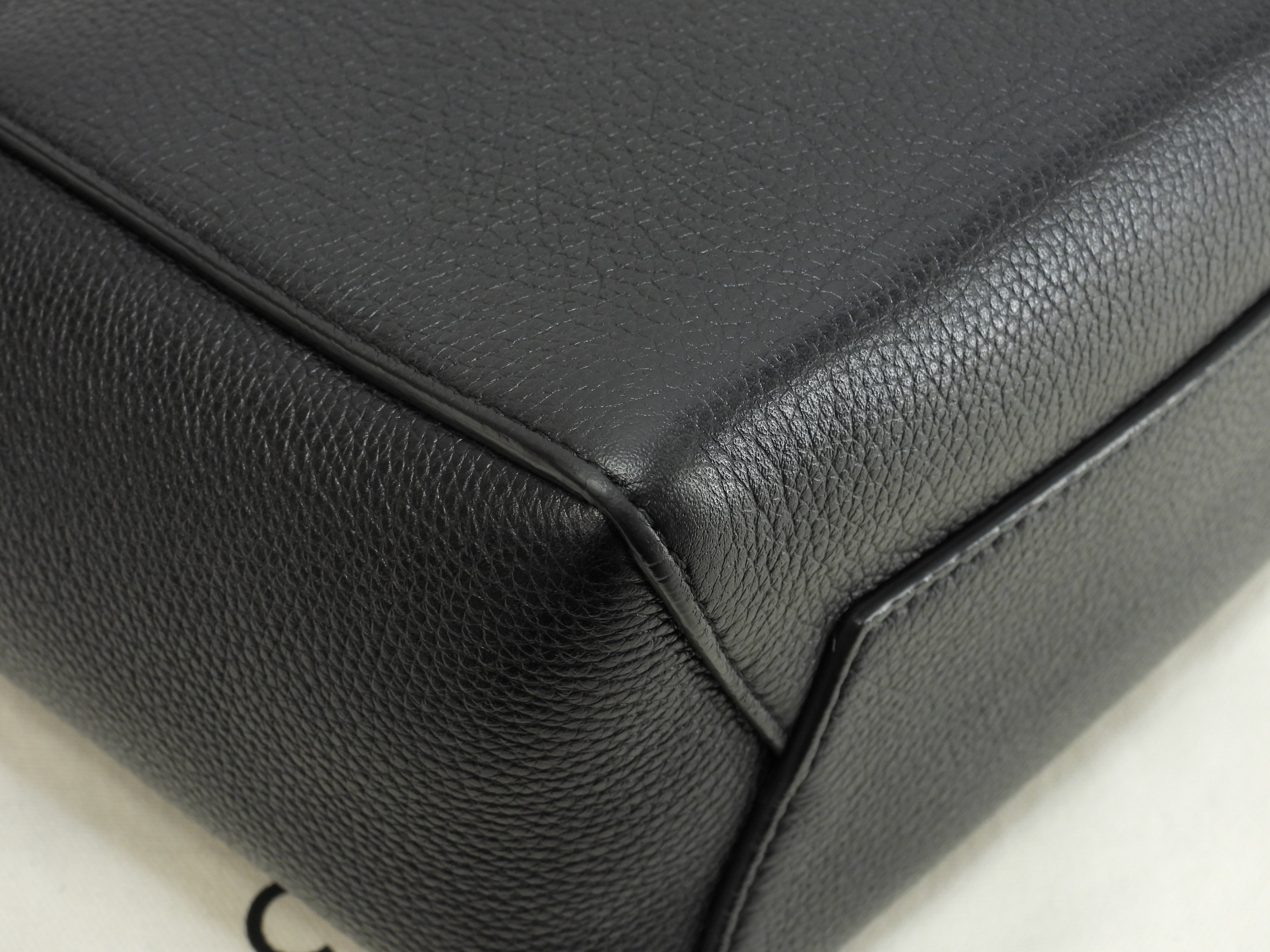 Celine Sangle Bucket Small in pelle nera, borsa a tracolla, hobo, ottime condizioni @ 28