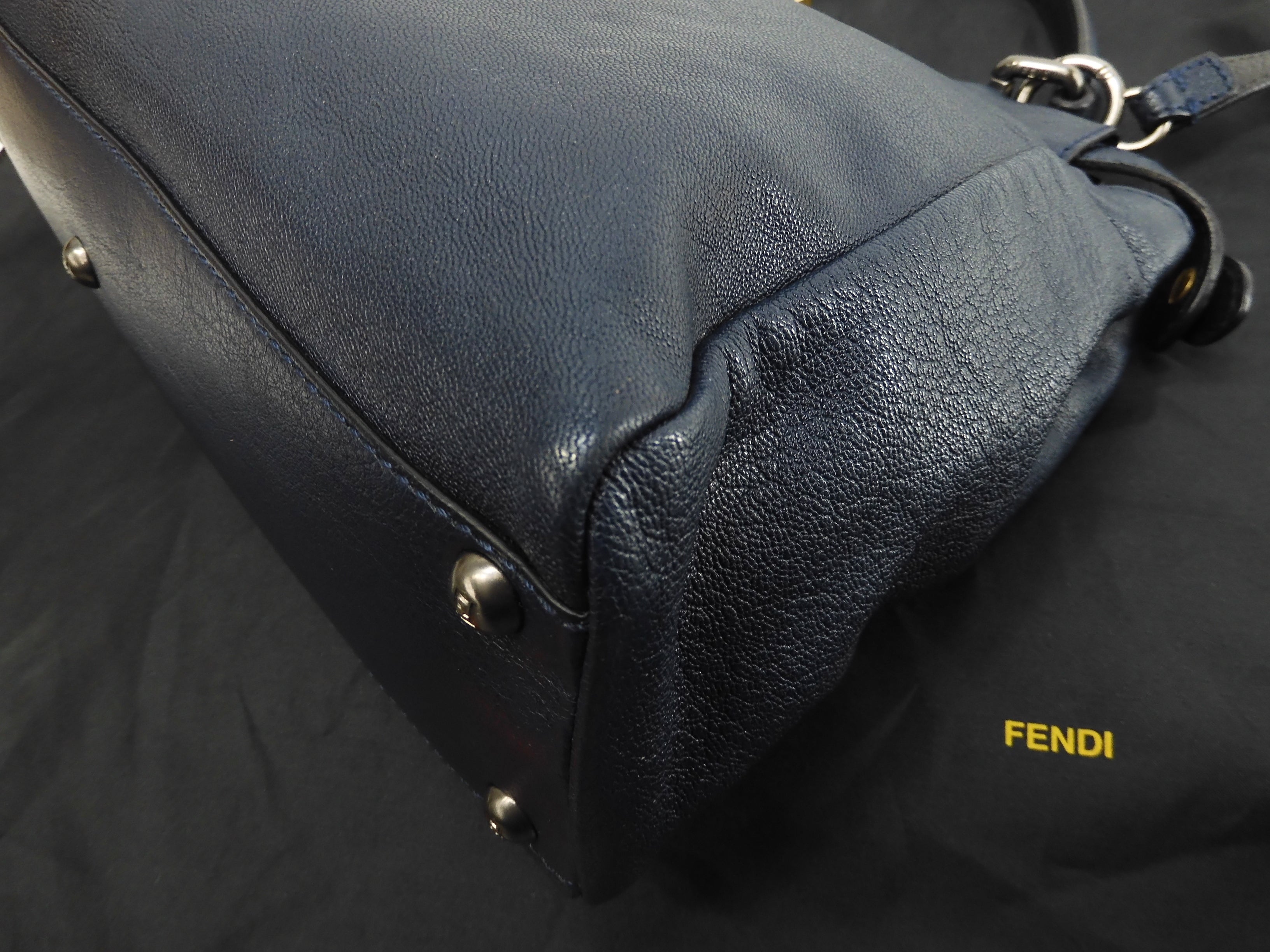 FENDI Peekaboo Small in pelle blu con tracolla, borsa a mano, ottime condizioni @ 313