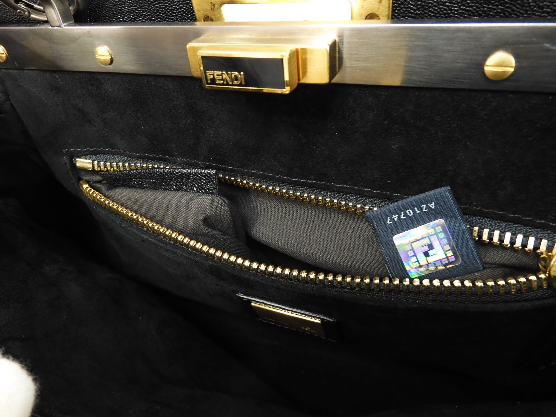 Fendi Peekaboo piccolo pelle nera borsa a mano con tracolla condizioni eccellenti @ 314