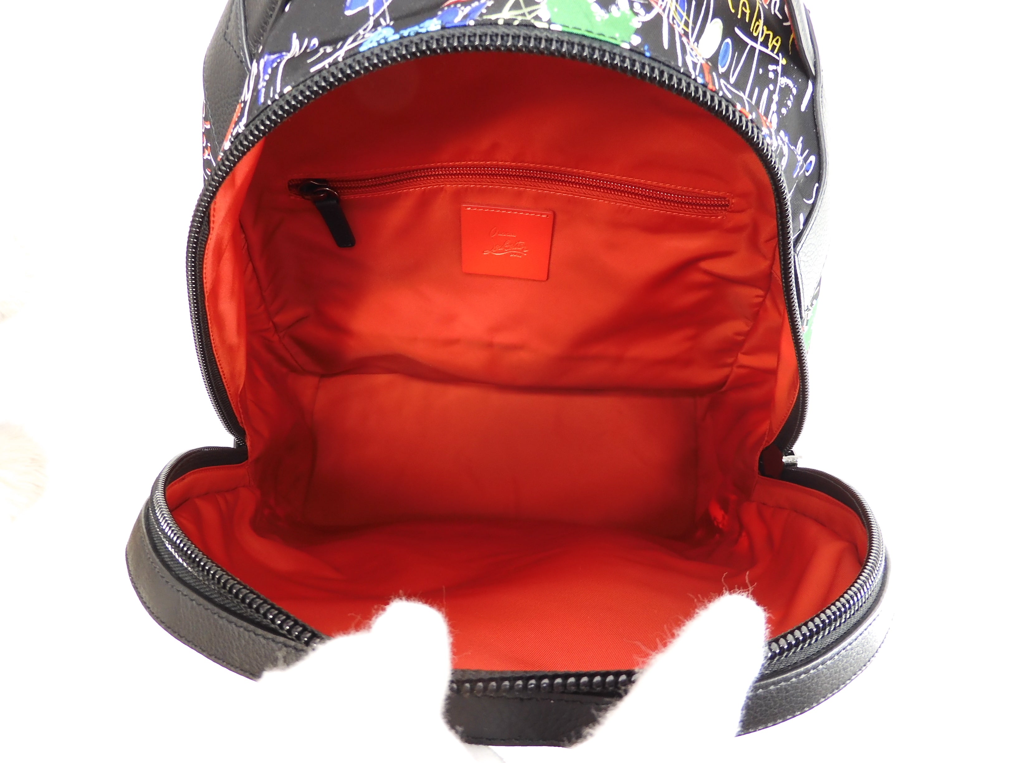 Zaino Christian Louboutin con fibbie in edizione limitata, in nylon e pelle nera @ 1