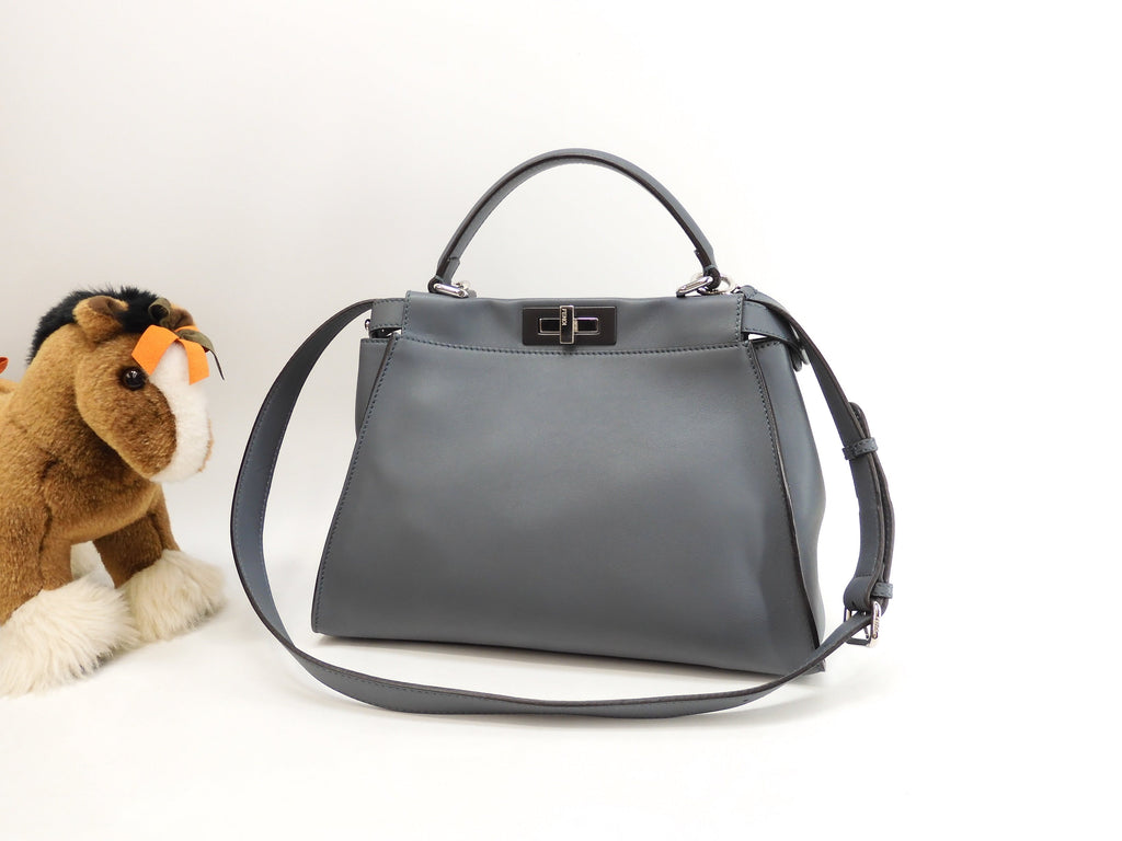 FENDI Peekaboo Regular Pelle Grigio-azzurra Borsa a mano con tracolla Condizioni eccellenti @ 3
