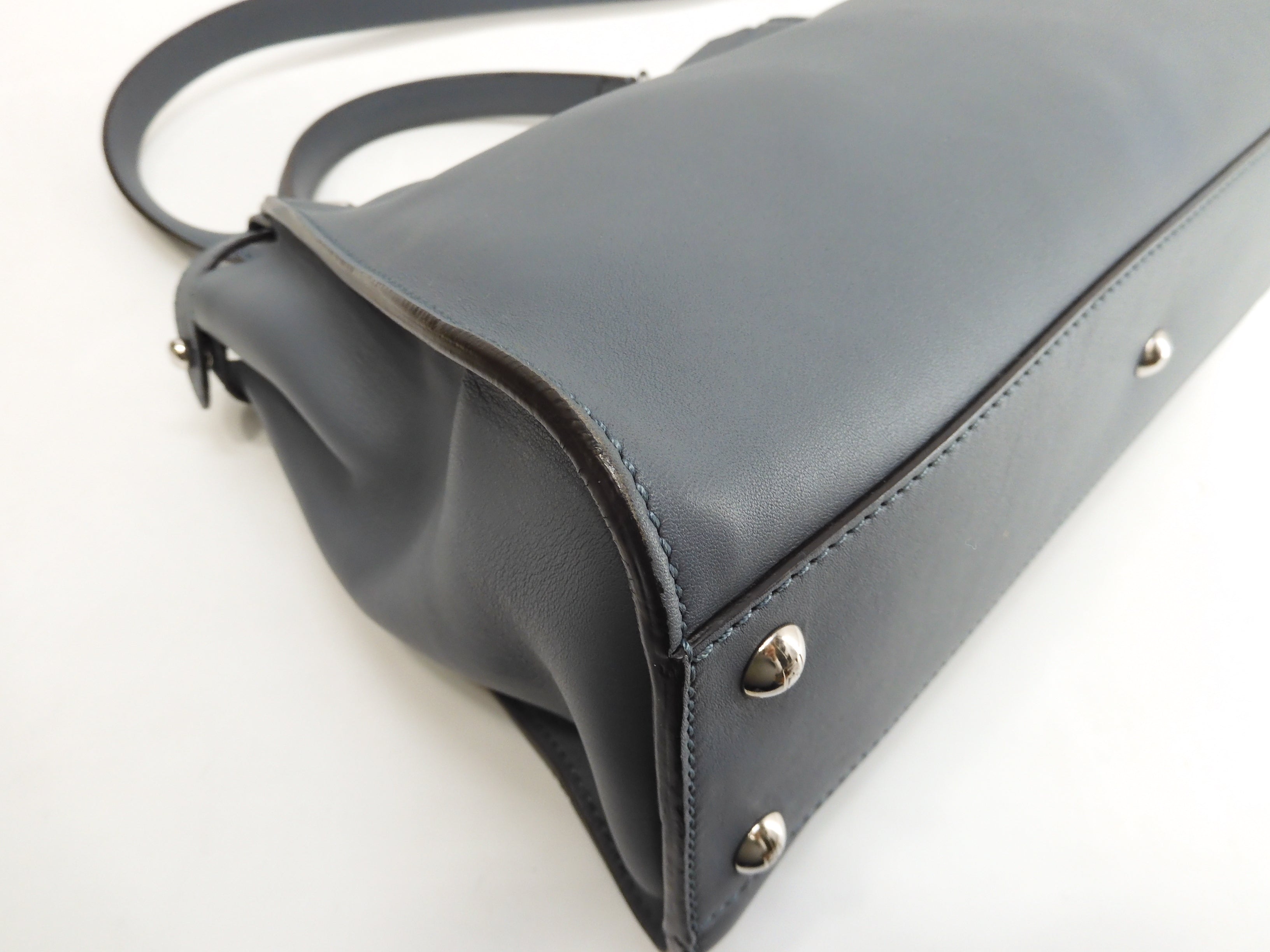 FENDI Peekaboo Regular Pelle Grigio-azzurra Borsa a mano con tracolla Condizioni eccellenti @ 3