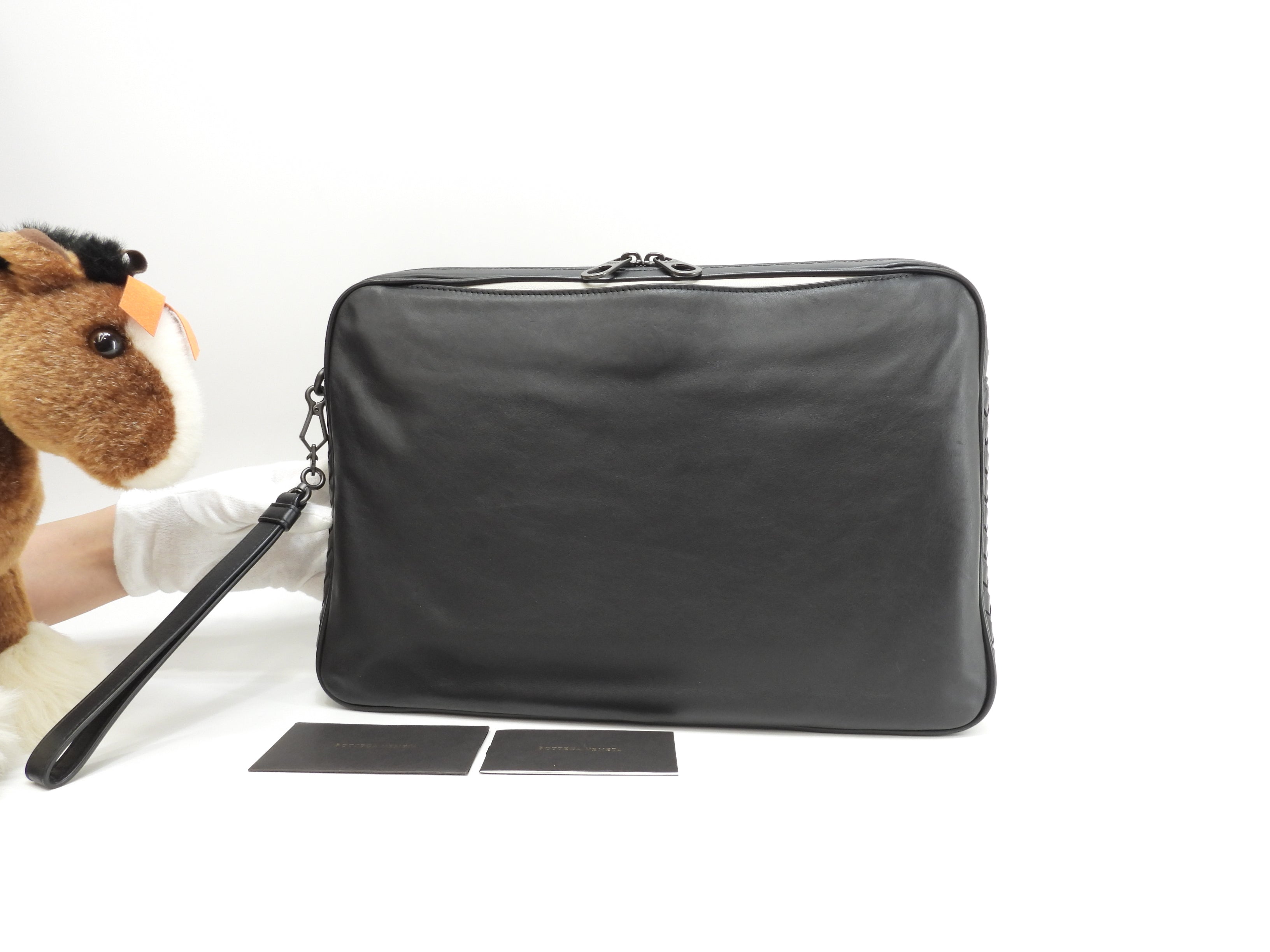 Bottega Veneta Pochette in pelle nera Intrecciato, second bag, ottime condizioni@B07533577R