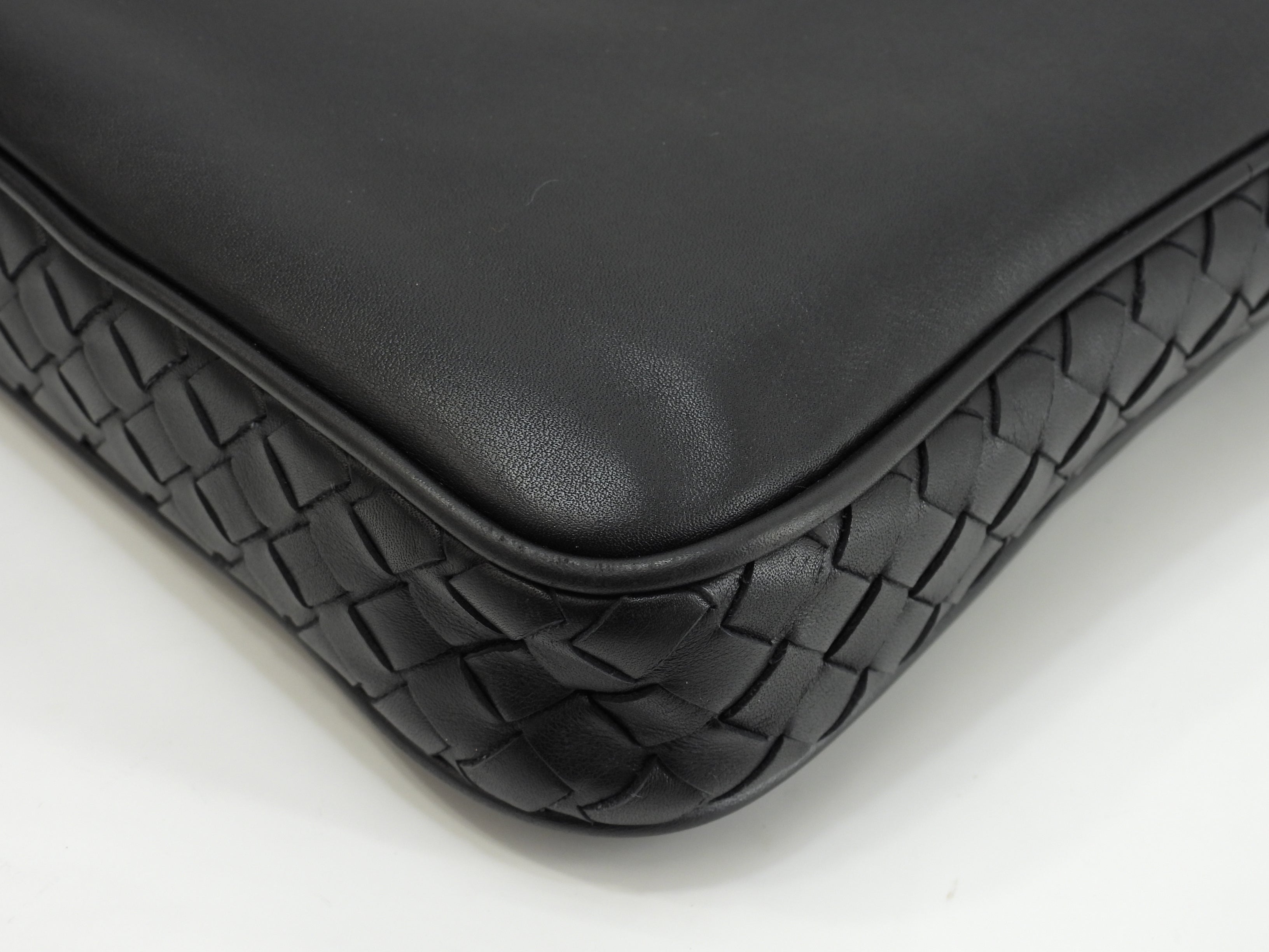 Bottega Veneta Pochette in pelle nera Intrecciato, second bag, ottime condizioni@B07533577R