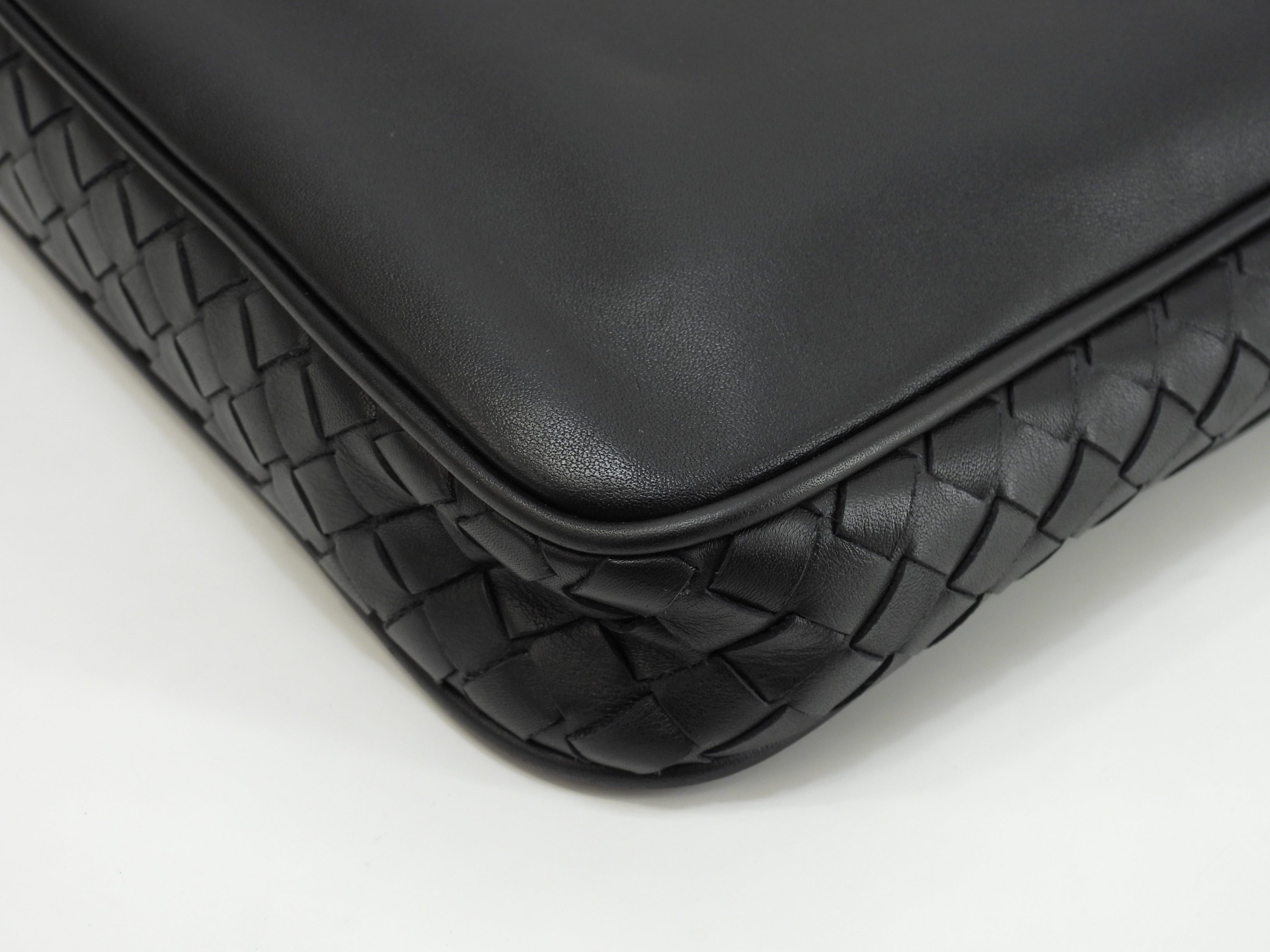 Bottega Veneta Pochette in pelle nera Intrecciato, second bag, ottime condizioni@B07533577R