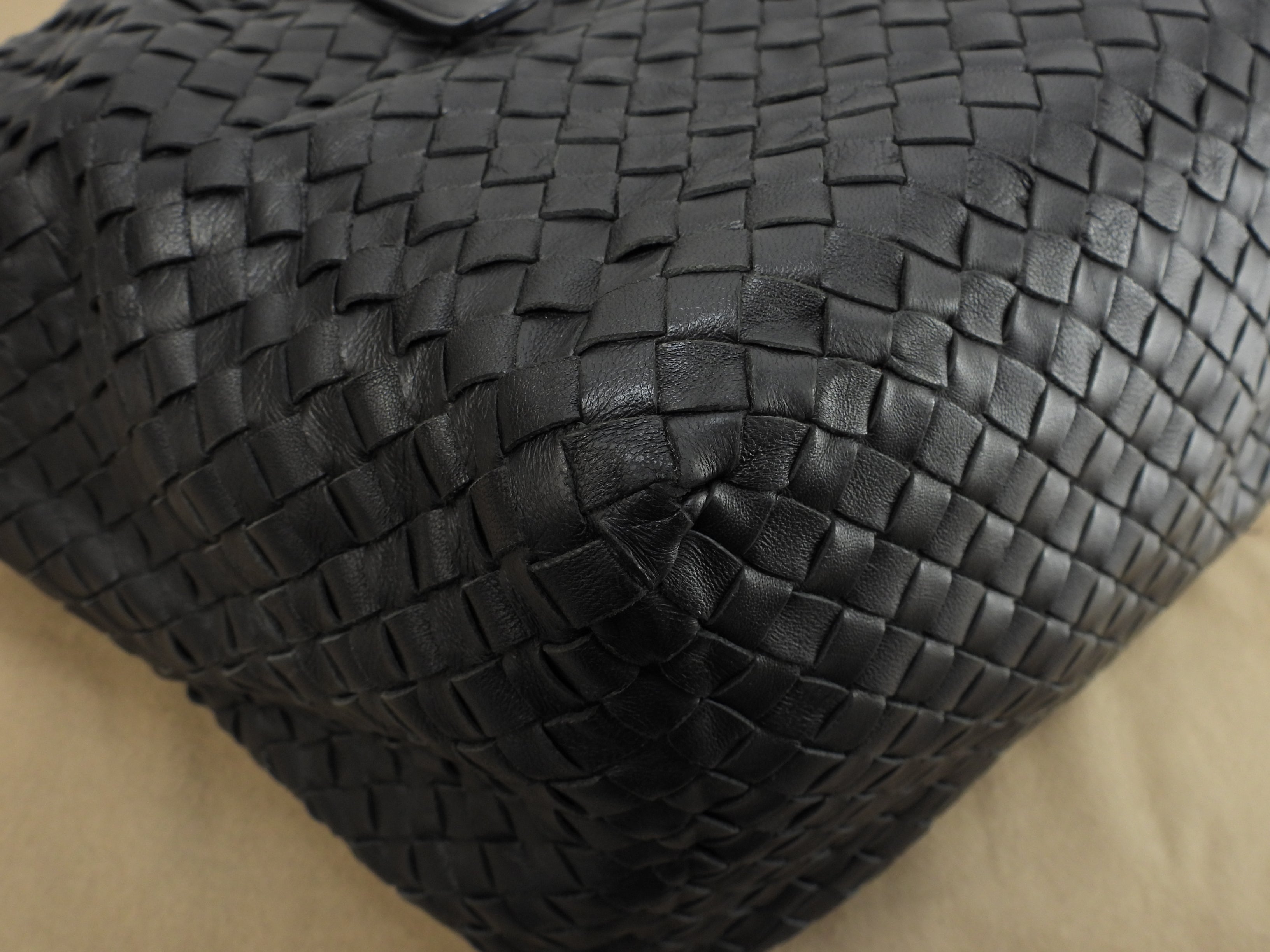 Bottega Veneta Cesta Small Intrecciato Pelle Nera Borsa Tote @B03096927W