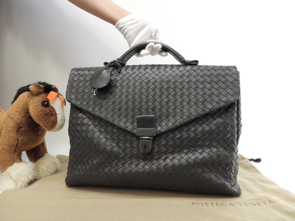 Bottega Veneta ventiquattrore Intrecciato in pelle grigia, cartella, ottime condizioni @B02225646Z