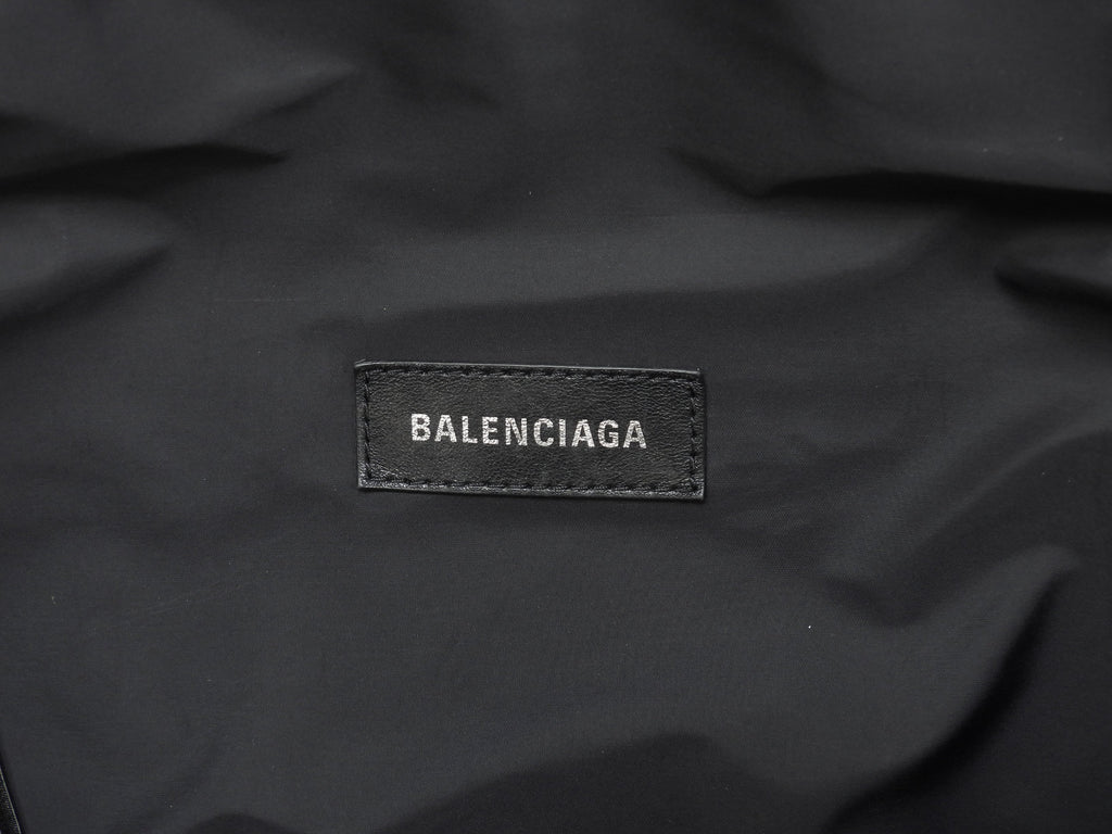 Balenciaga marsupio Every Day in nylon nero e bianco, in ottime condizioni @ 46