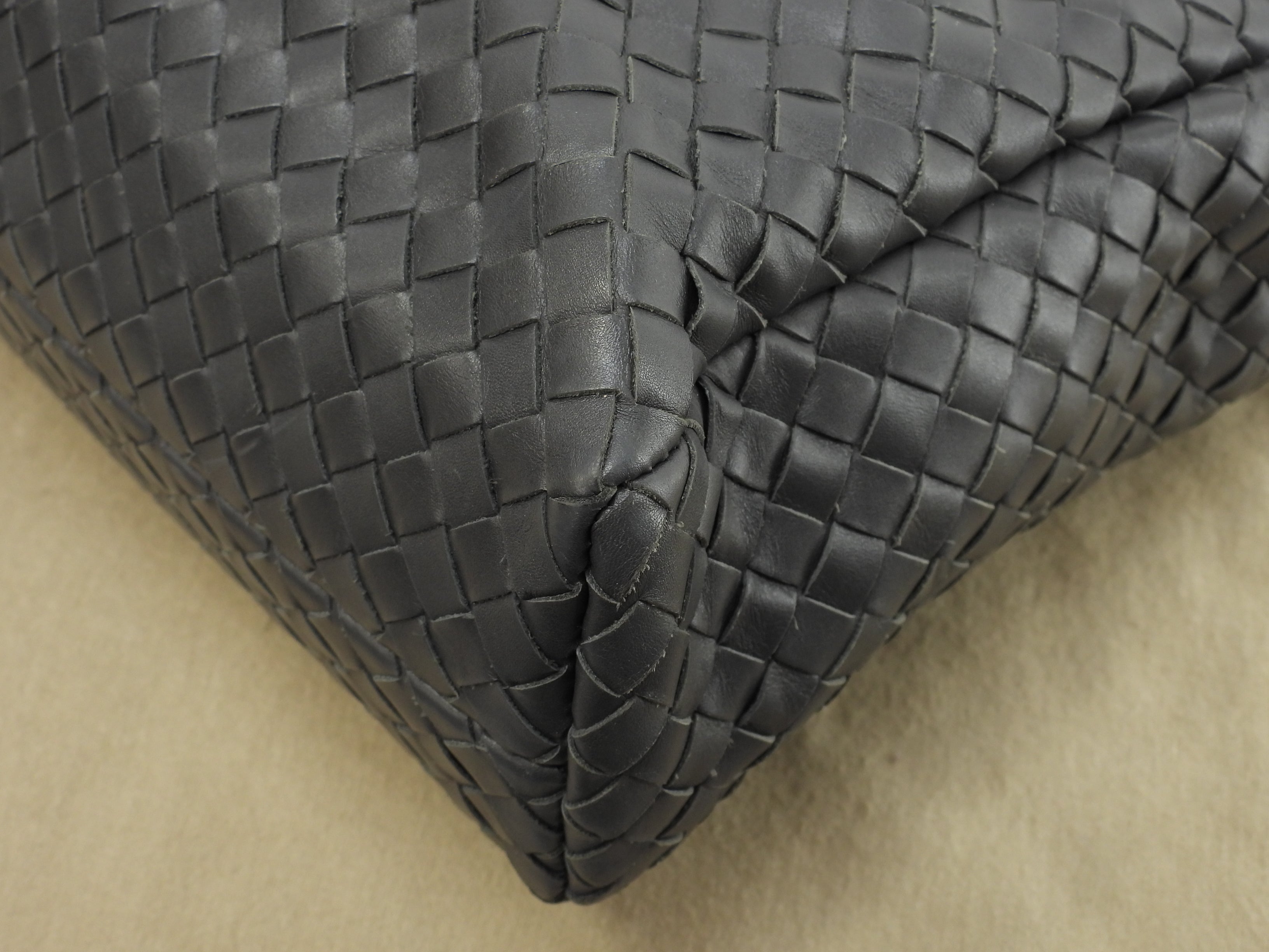 Bottega Veneta ventiquattrore Intrecciato in pelle grigia, cartella, ottime condizioni @B02225646Z