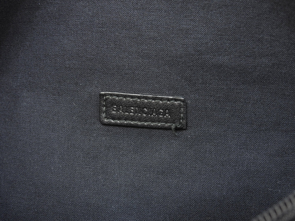 Marsupio Balenciaga Explorer in nylon nero con logo bianco @ 5