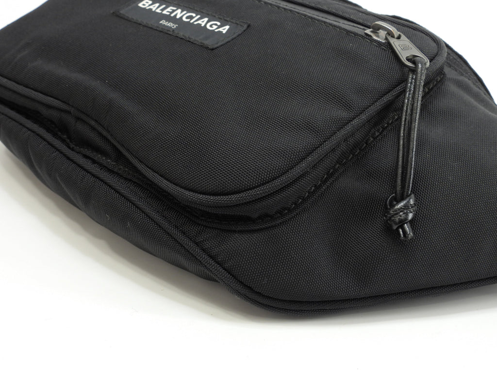 Balenciaga Marsupio Explorer Nylon nero con logo bianco @ 6