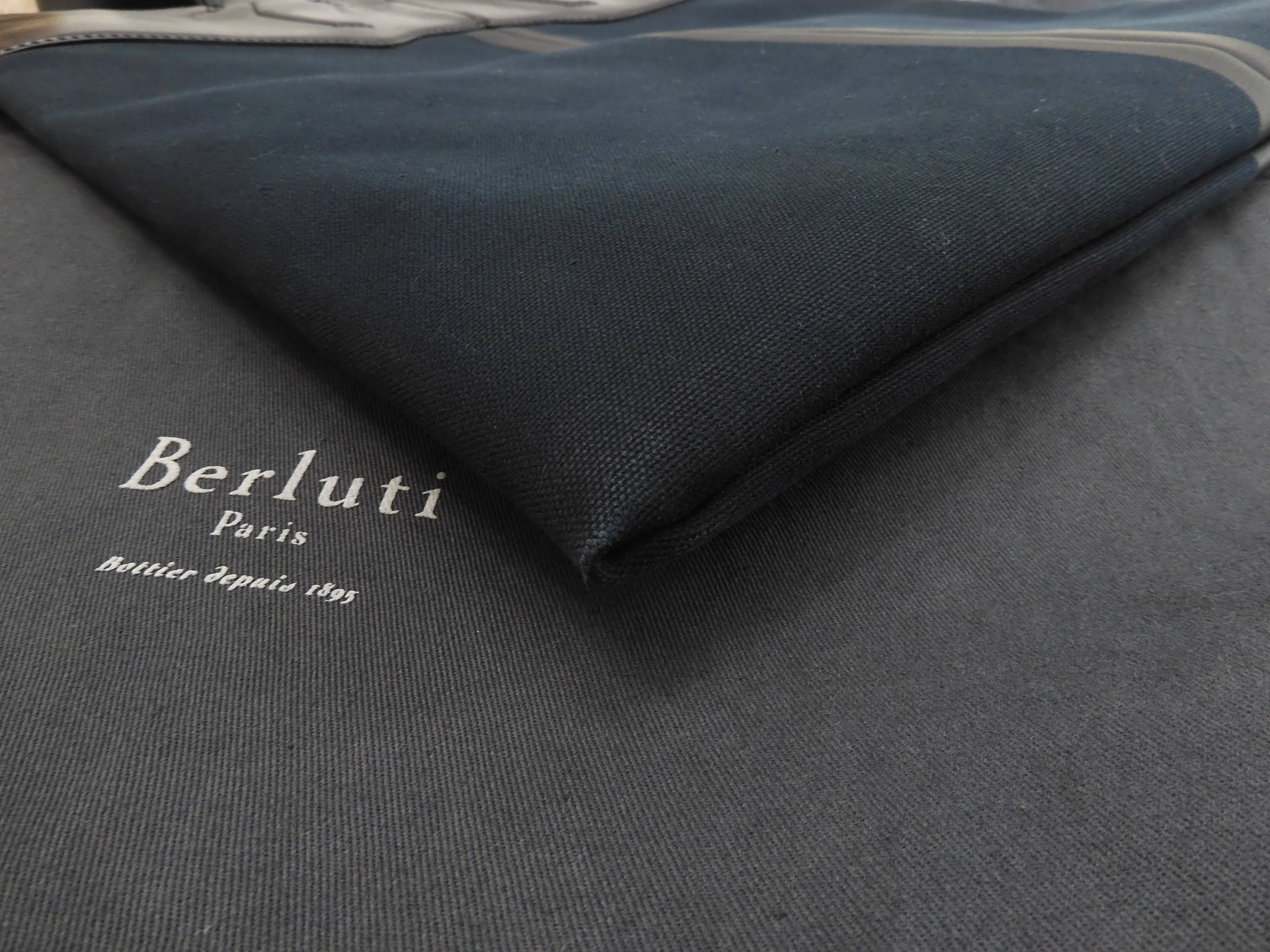 Berluti Château Conto/borsa tote sottile in pelle nera da uomo rarissima @U0147