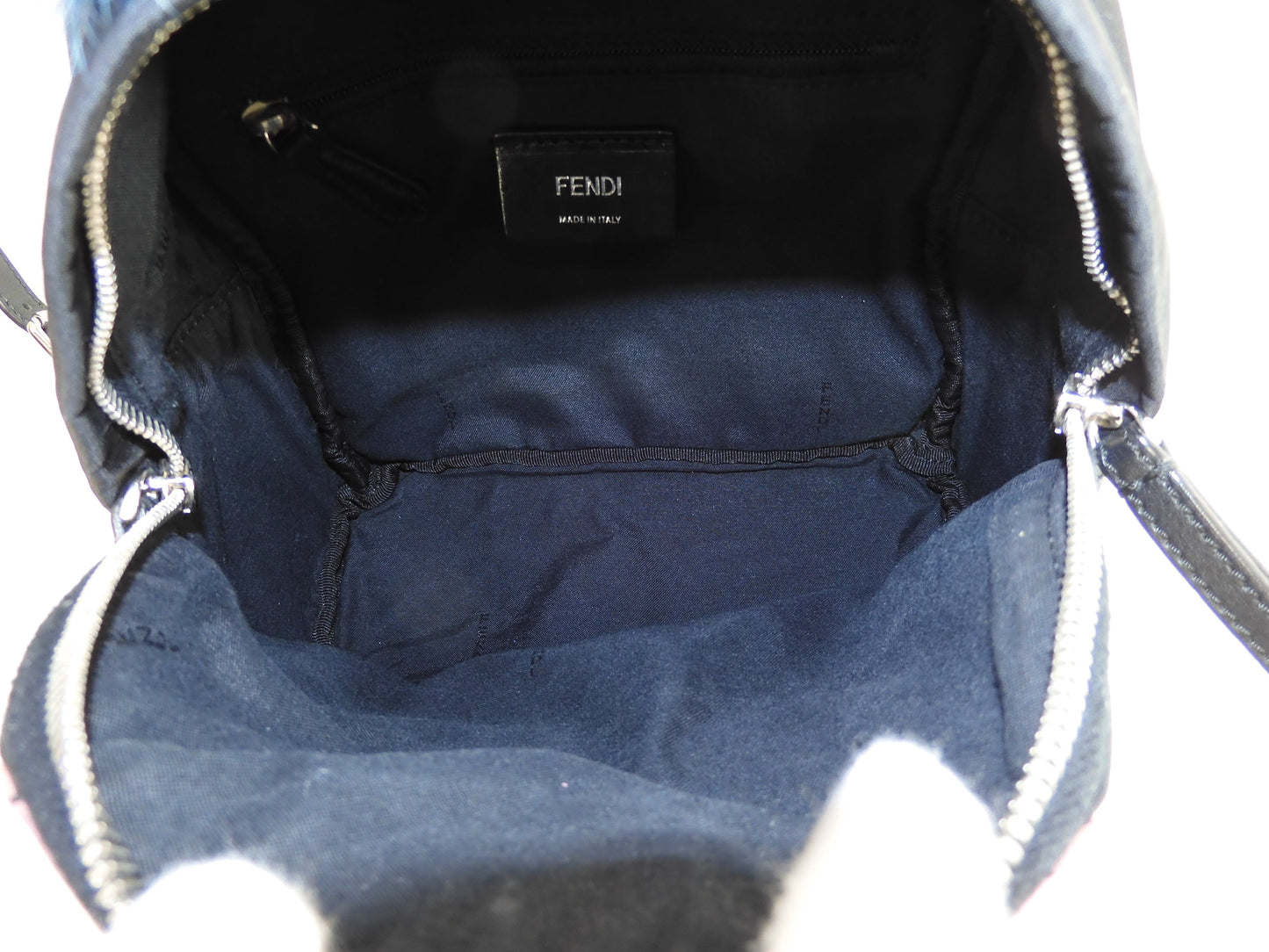 Fendi Zaino Piccolo Bag Bugs Mostro Nero Borsa a Sacco @ 20