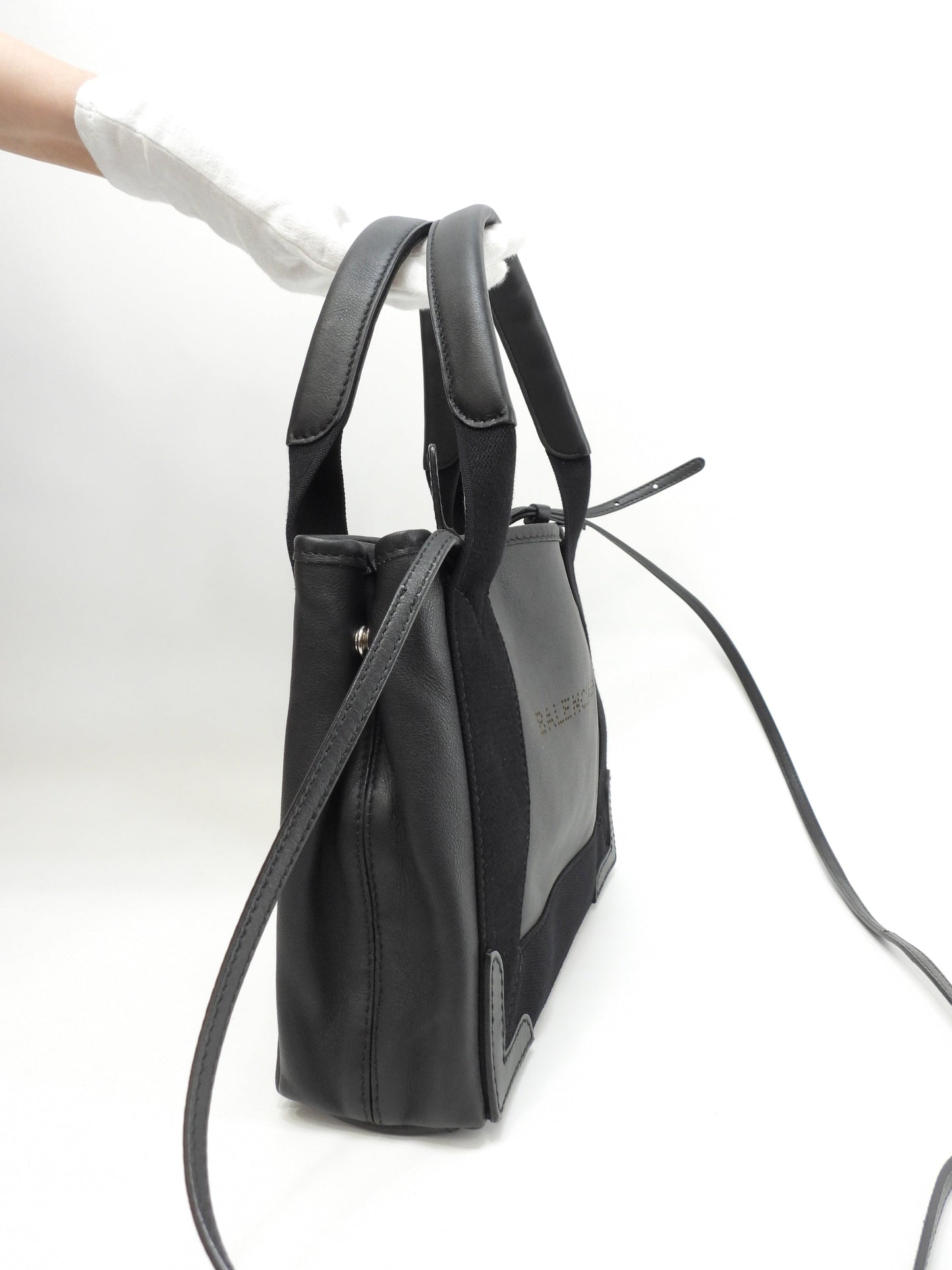 Balenciaga Navy Cabas XS in pelle nera, pochette mini borsa a mano, ottime condizioni @ 358