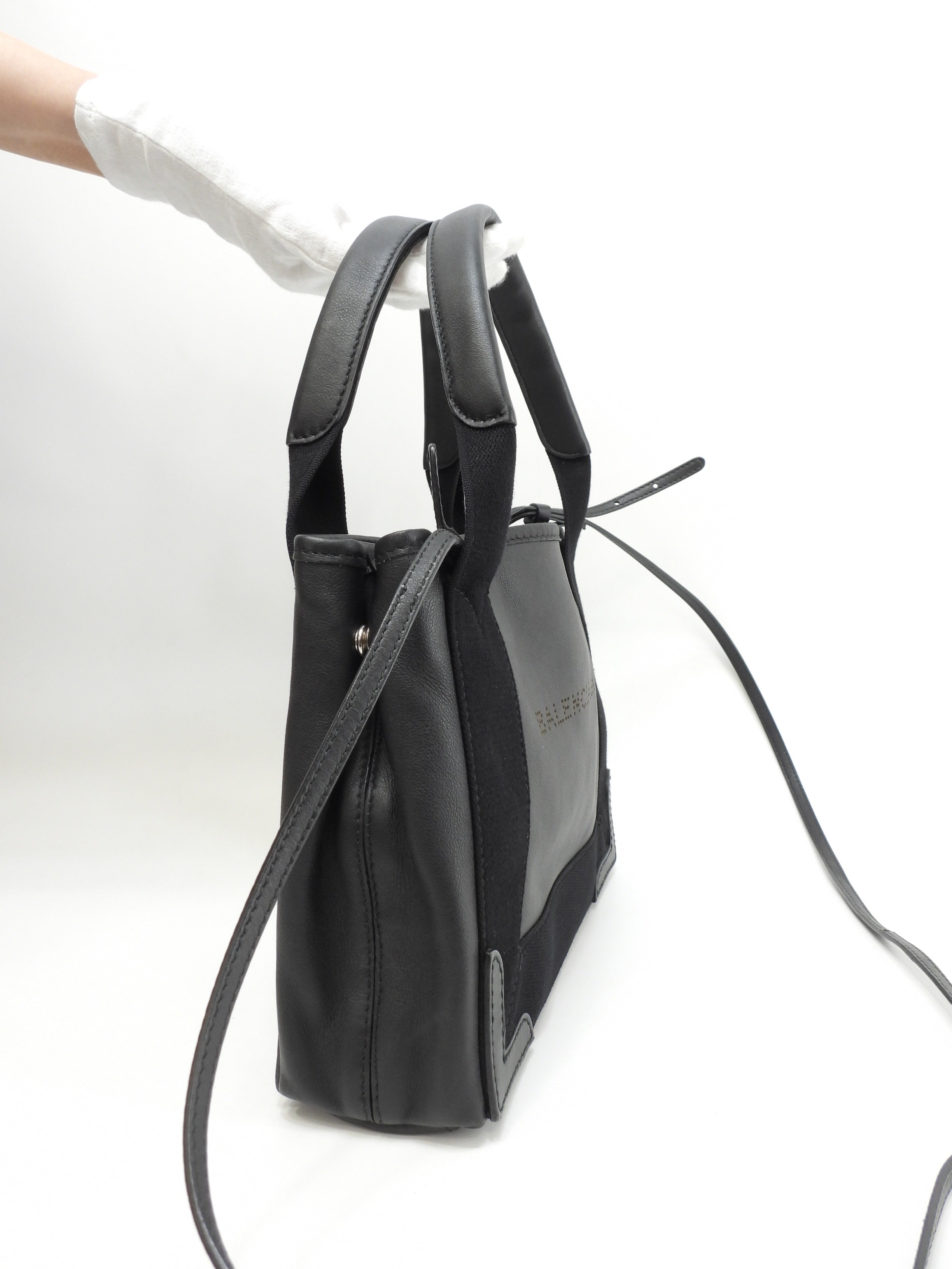Balenciaga Navy Cabas XS in pelle nera, pochette mini borsa a mano, ottime condizioni @ 358