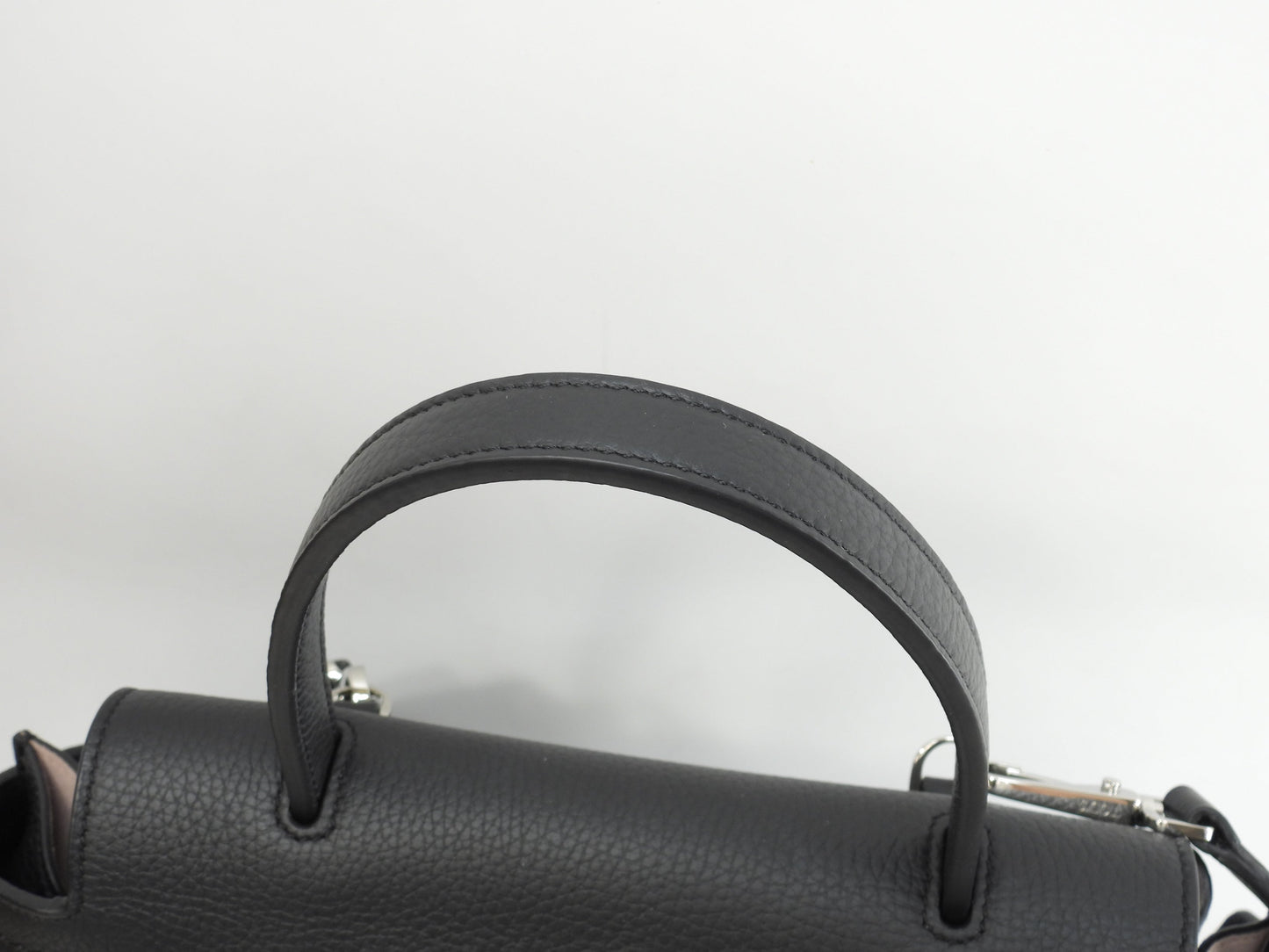 Tod's borsa a mano con tracolla Gommini Small in pelle nera, pochette, nuovo con etichette@2