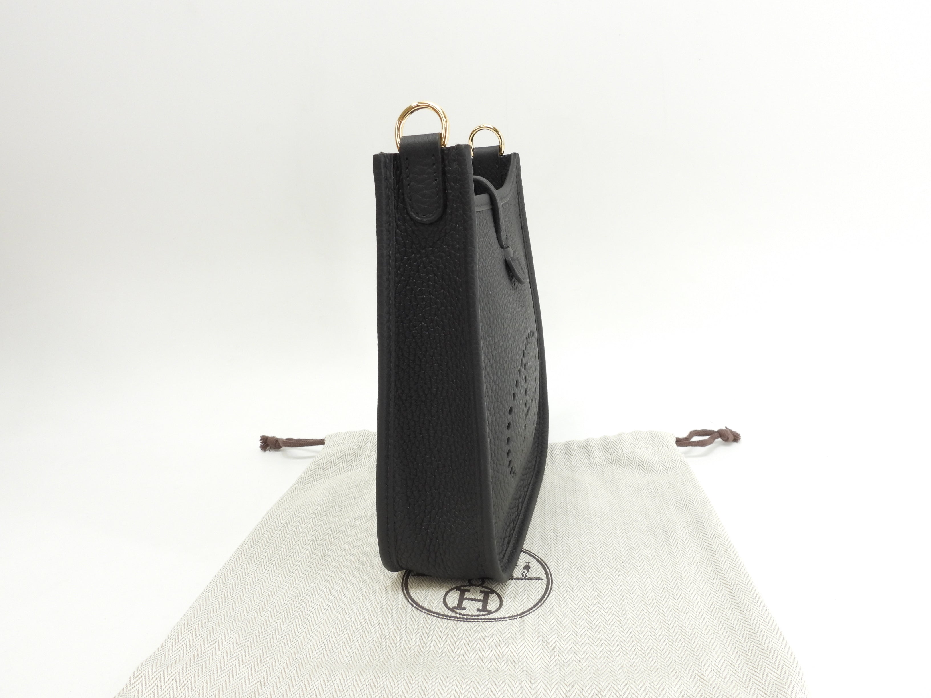 エルメス エヴリンTPM トリヨンクレマンス 黒灰 ポシェットバッグ ゴールド金具 新品@W