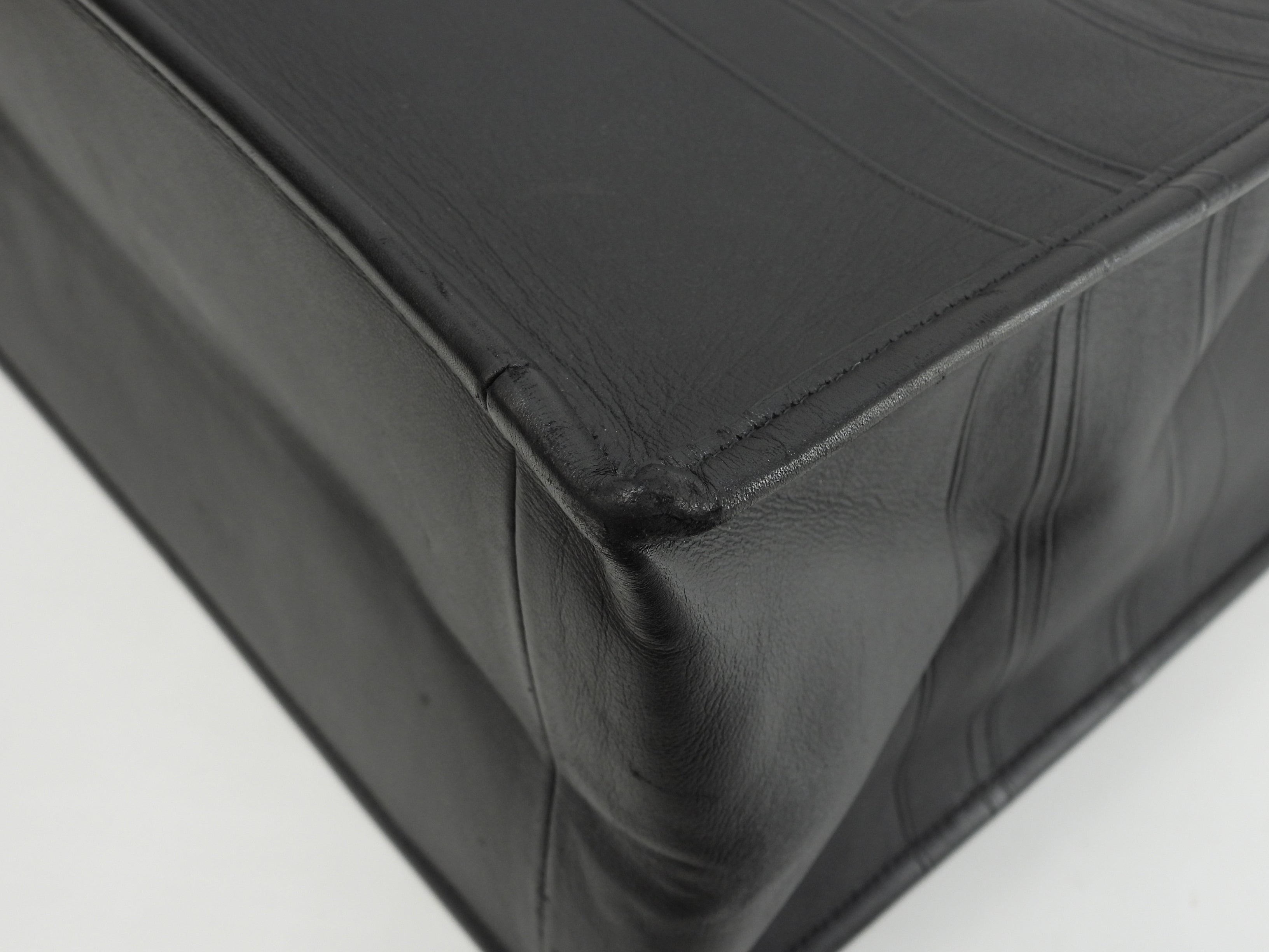 Borsa a mano Christian Dior Book Tote media in pelle nera, condizioni eccellenti@62-MA-0292