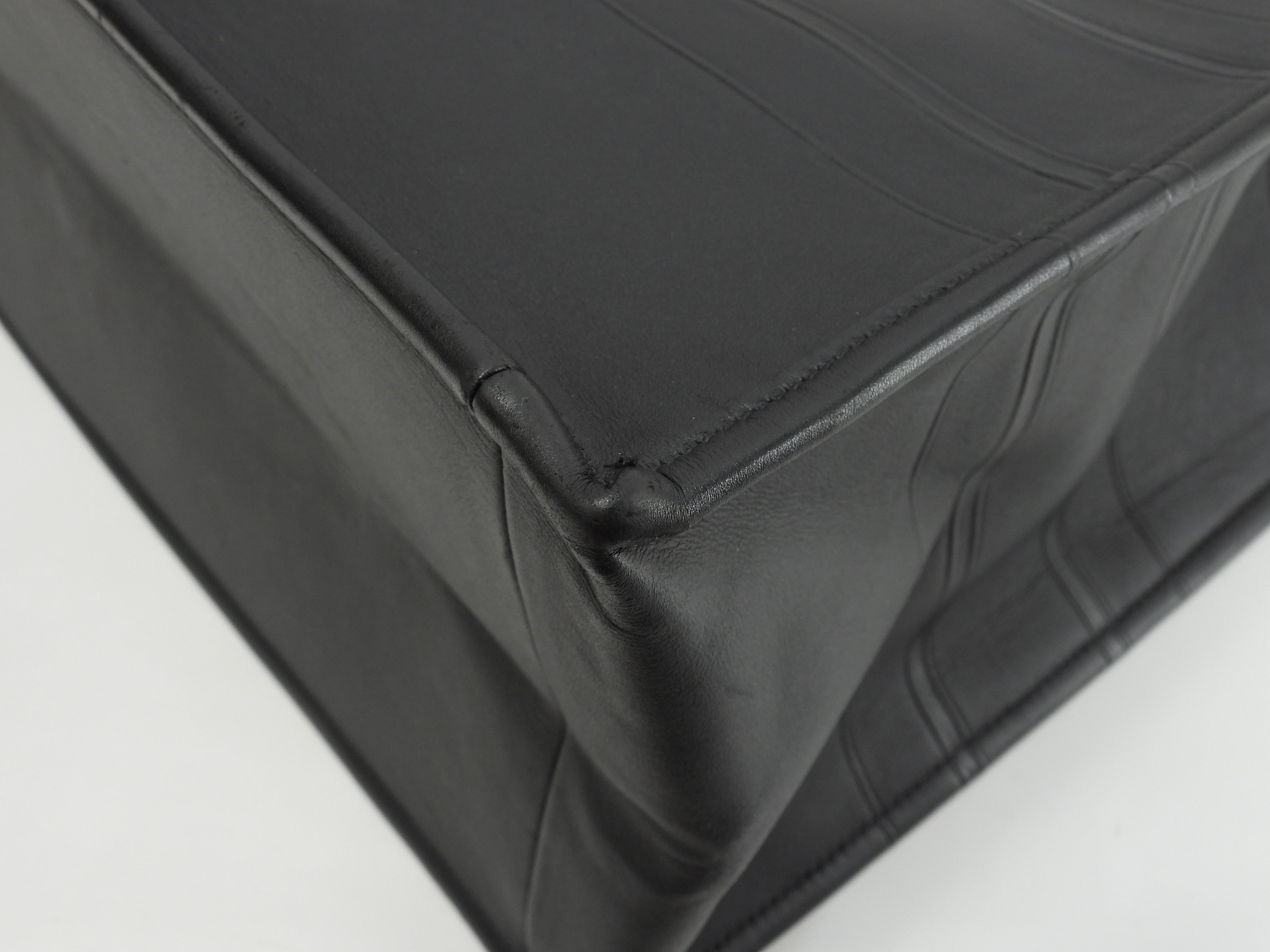 Borsa a mano Christian Dior Book Tote media in pelle nera, condizioni eccellenti@62-MA-0292