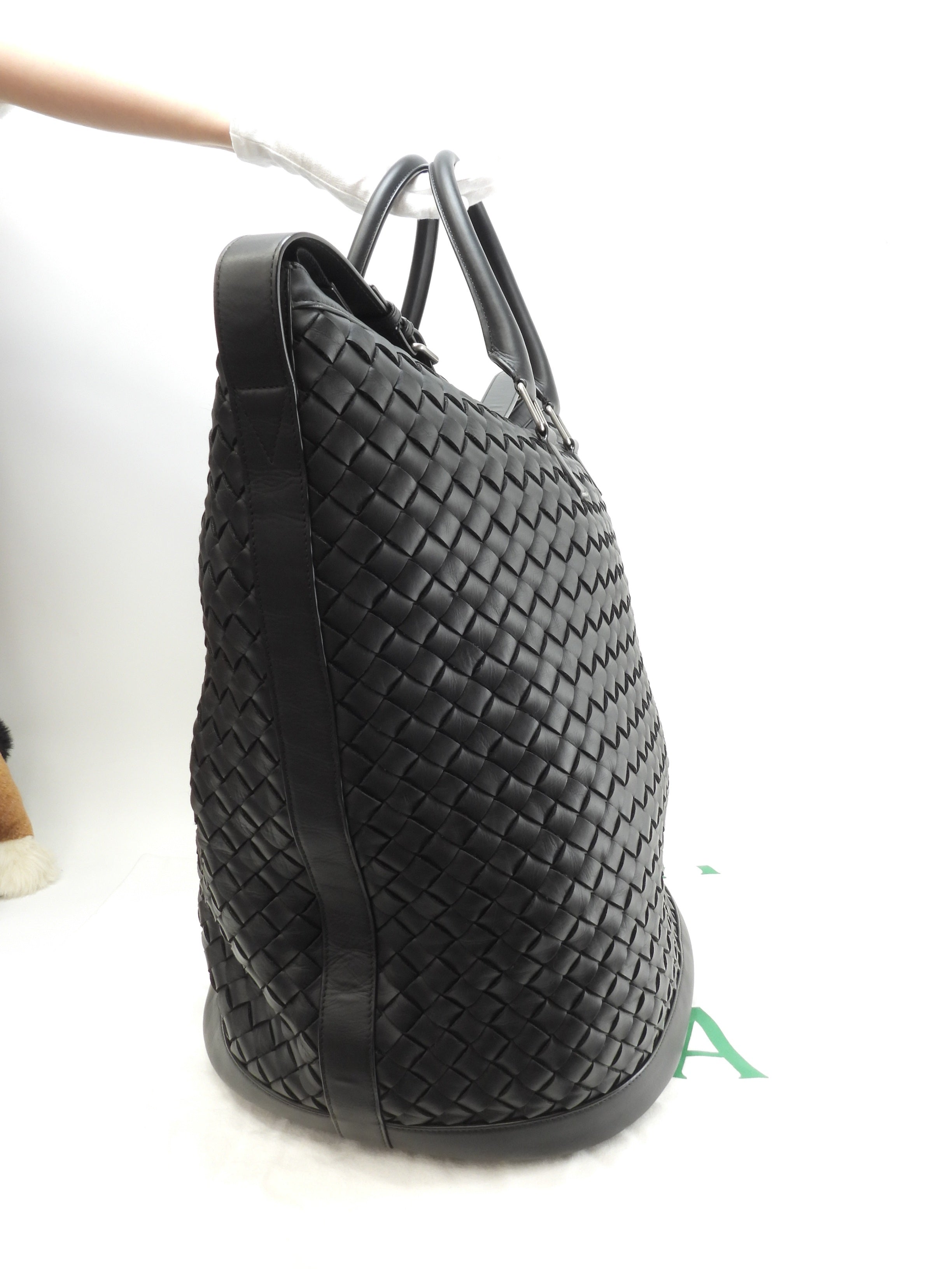 Bottega Veneta Borsa tote oversize con tracolla, motivo Intrecciato, in pelle nera, borsa a mano da uomo, in ottimo stato @IC 2