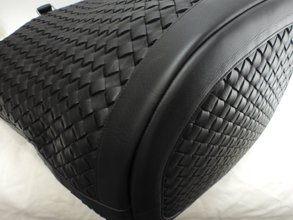 Bottega Veneta Borsa tote oversize con tracolla, motivo Intrecciato, in pelle nera, borsa a mano da uomo, in ottimo stato @IC 2
