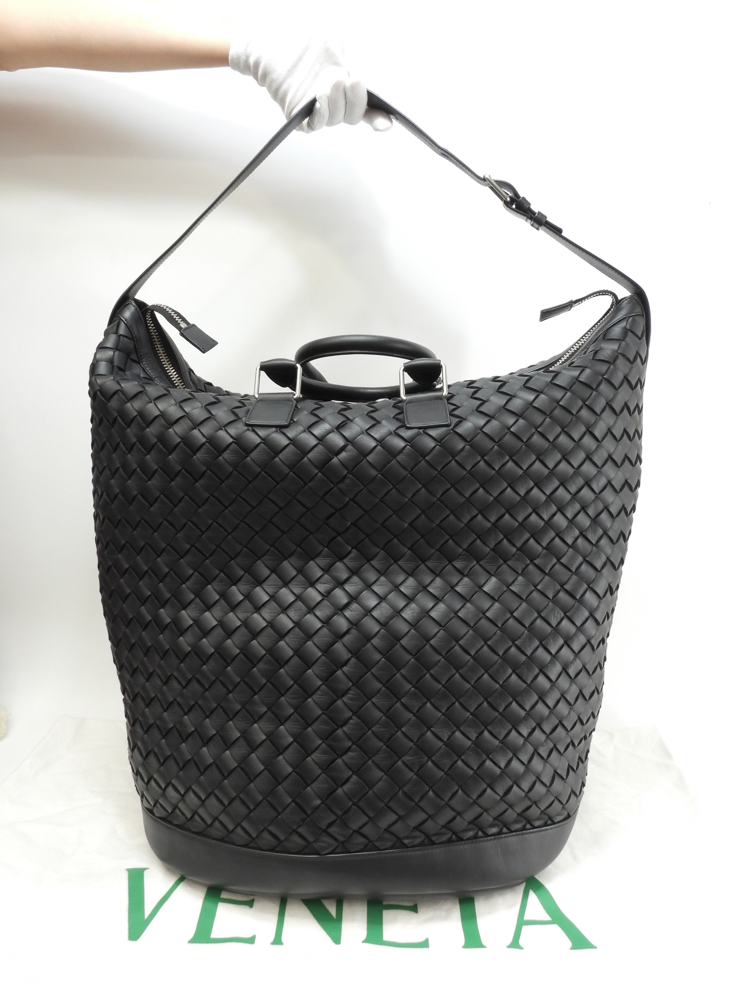Bottega Veneta Borsa tote oversize con tracolla, motivo Intrecciato, in pelle nera, borsa a mano da uomo, in ottimo stato @IC 2
