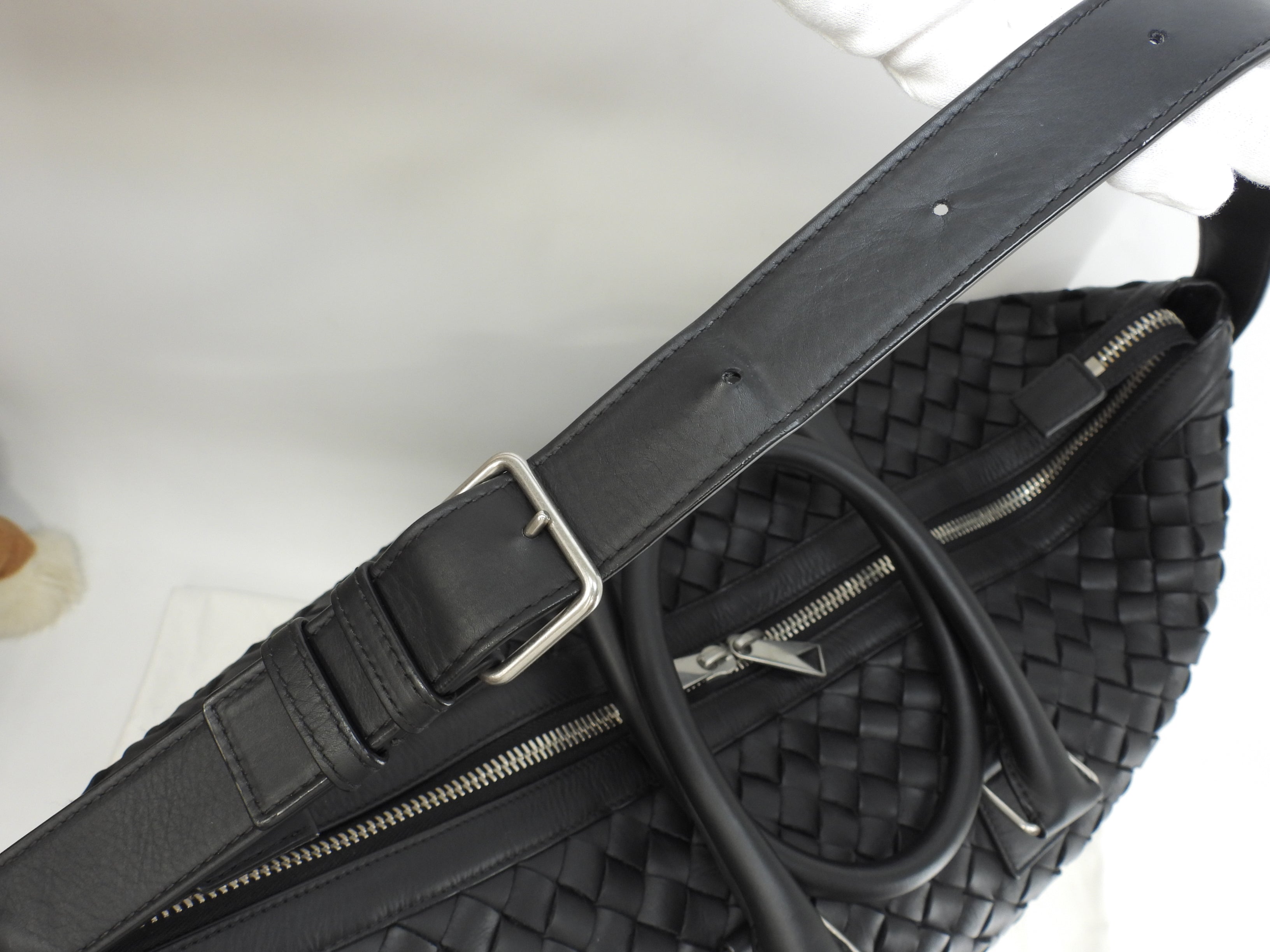 Bottega Veneta Borsa tote oversize con tracolla, motivo Intrecciato, in pelle nera, borsa a mano da uomo, in ottimo stato @IC 2