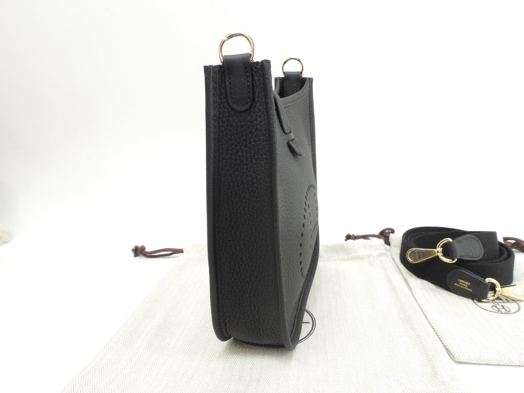 エルメス エヴリンTPM トリヨンクレマンス 黒 ポシェットバッグ ゴールド金具 新品@K
