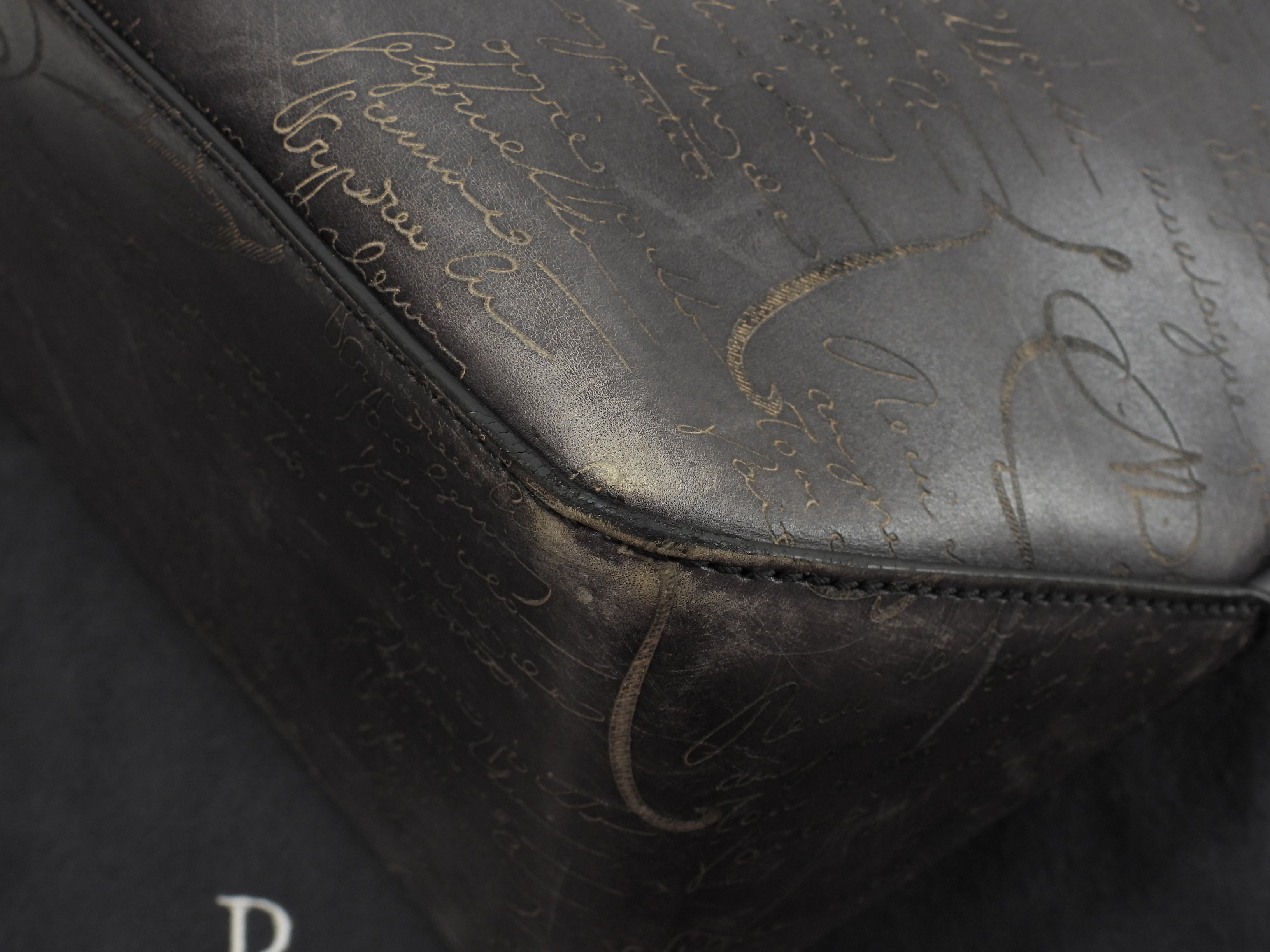 Berluti Toujours Scrittura Pelle Nera Tote Bag Uomo Borsa a Mano@A0194