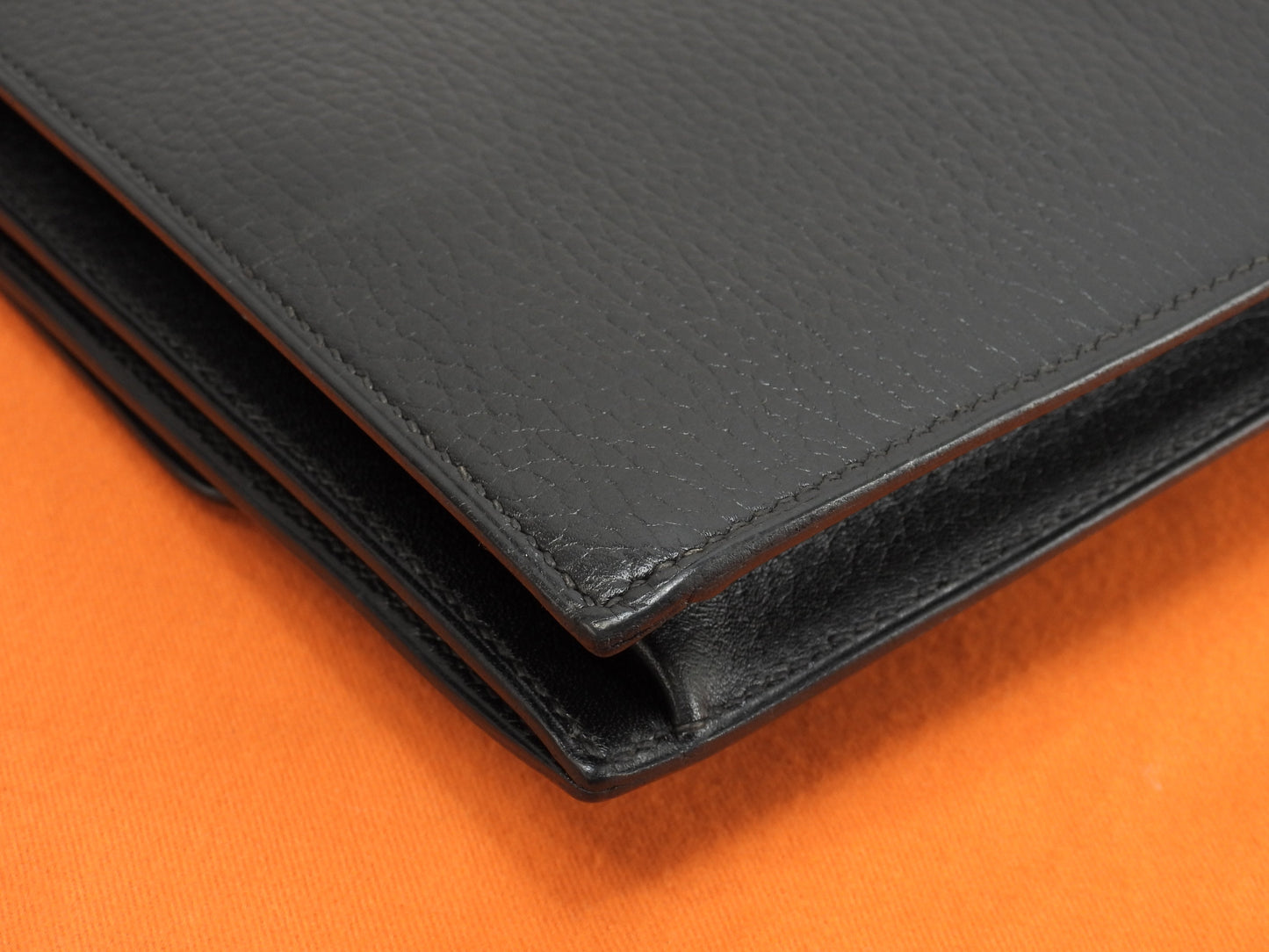 Hermès Jet Ardennes Nero Hardware Oro Clutch Borsa a mano Ottime condizioni@○Z