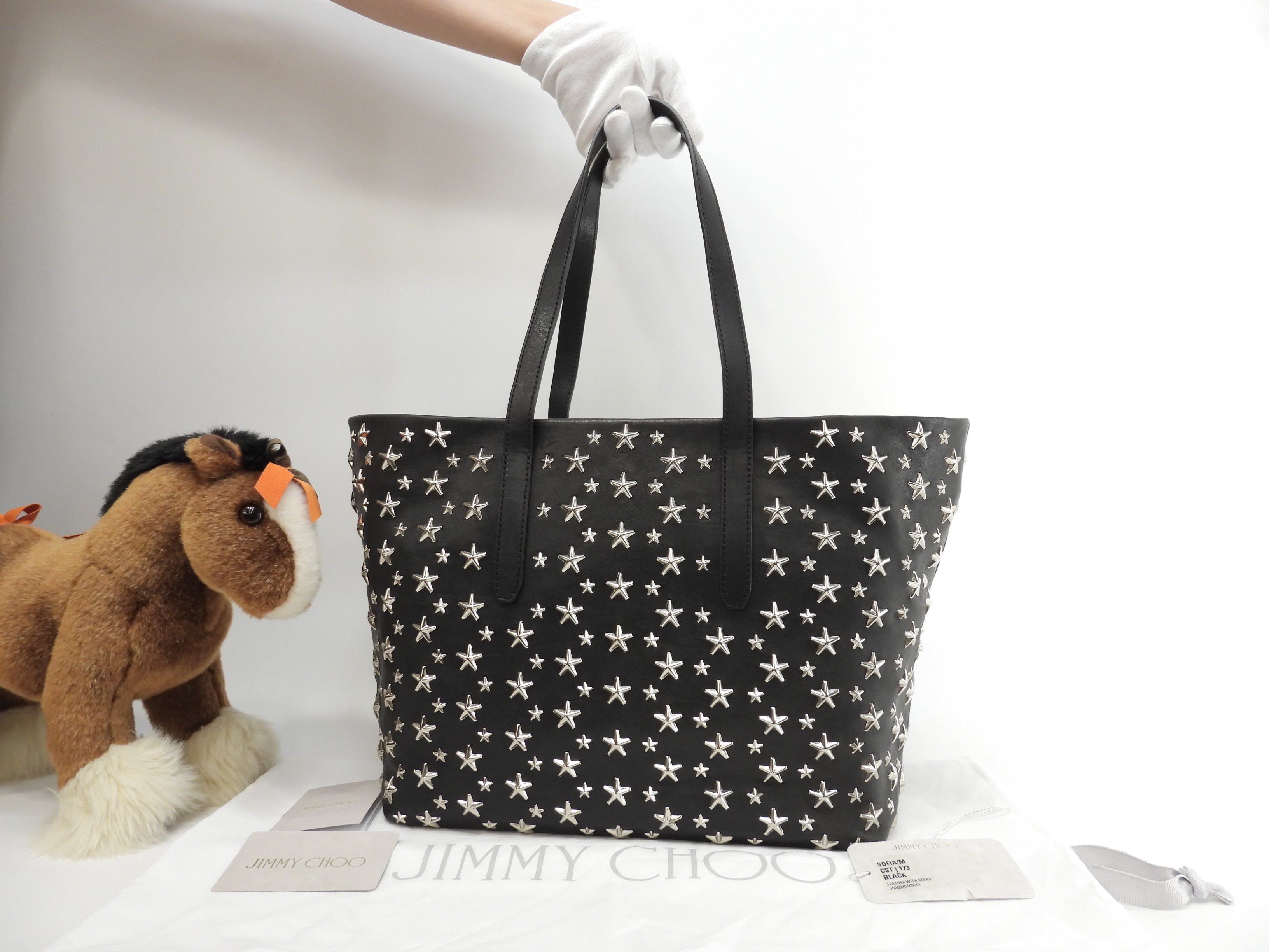 Jimmy Choo Sofia M borsa tote/a tracolla in pelle nera con borchie a stella argentate @WX4TQ6