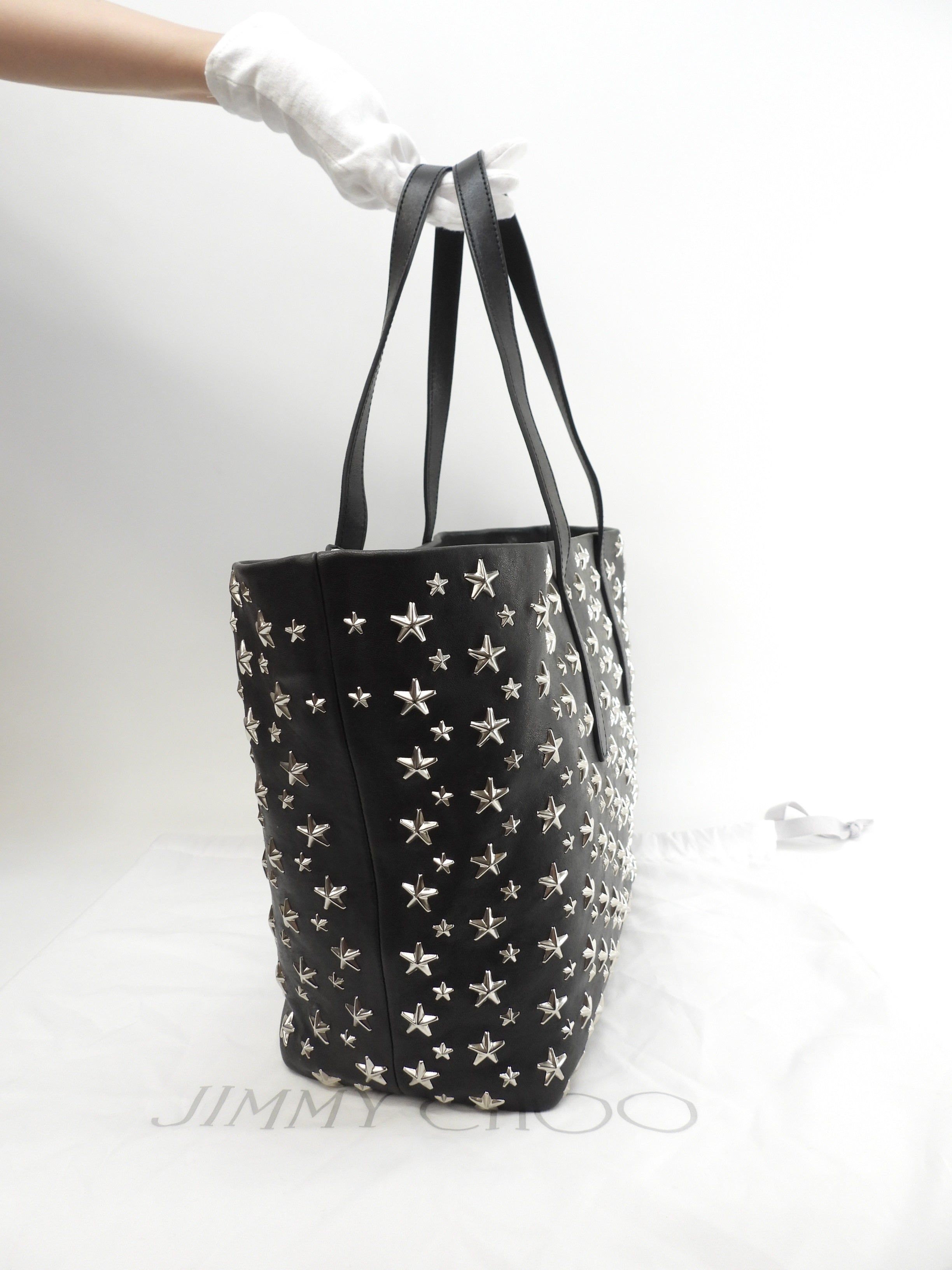 Jimmy Choo Sofia M borsa tote/a tracolla in pelle nera con borchie a stella argentate @WX4TQ6