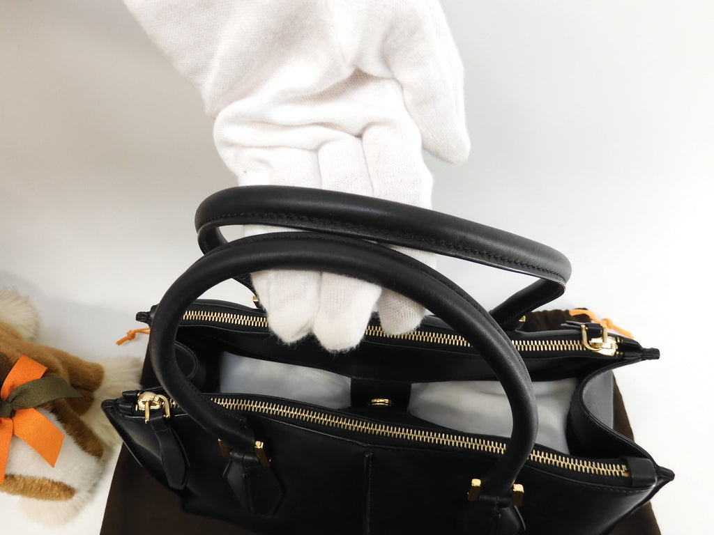 Tod's borsa tote in pelle liscia nera, a mano, ottime condizioni @LP31