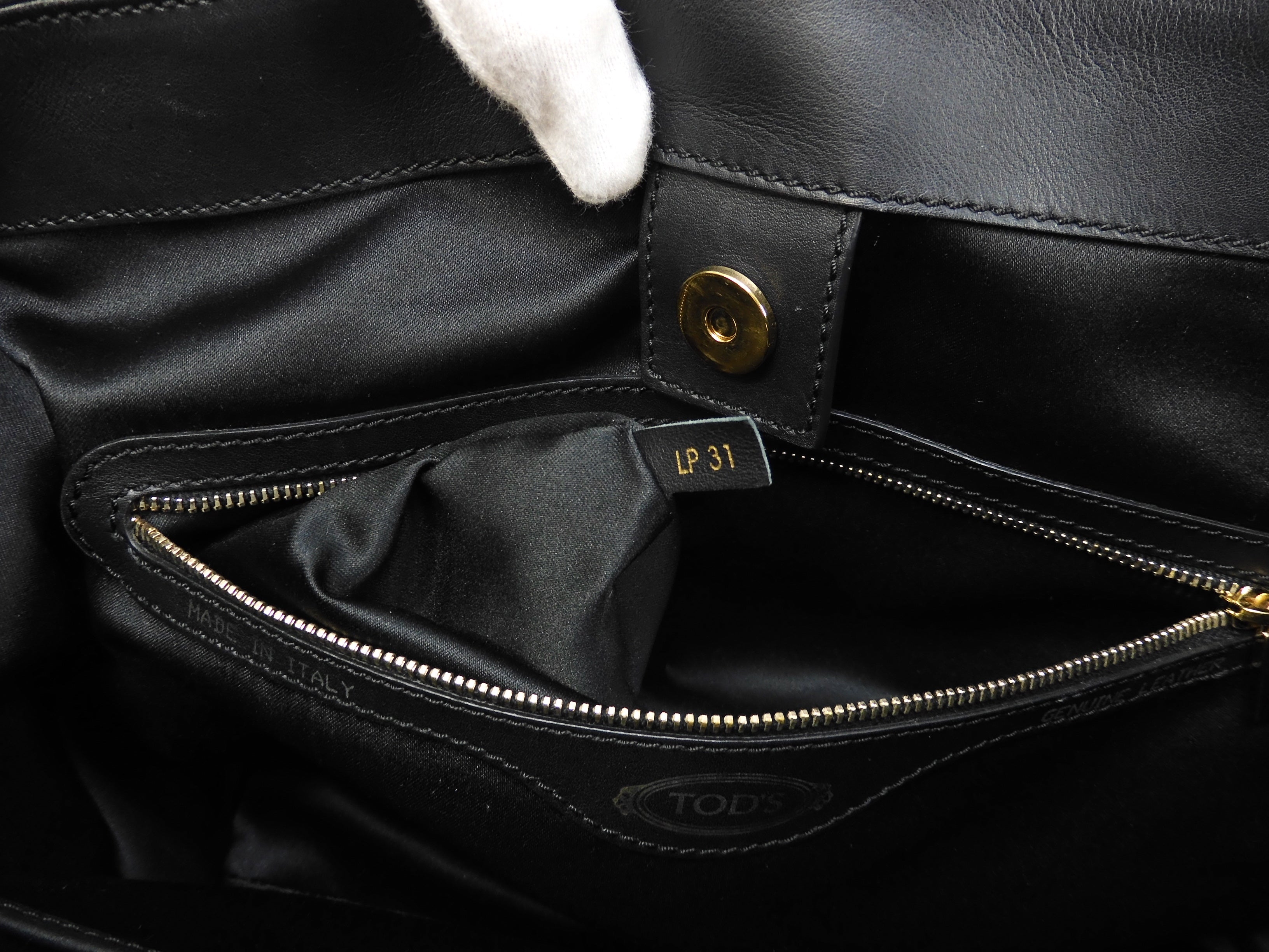 Tod's borsa tote in pelle liscia nera, a mano, ottime condizioni @LP31