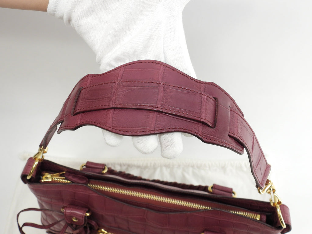 Balenciaga The First, borsa a mano in pelle di coccodrillo bordeaux, con tracolla, condizioni eccellenti@ 1