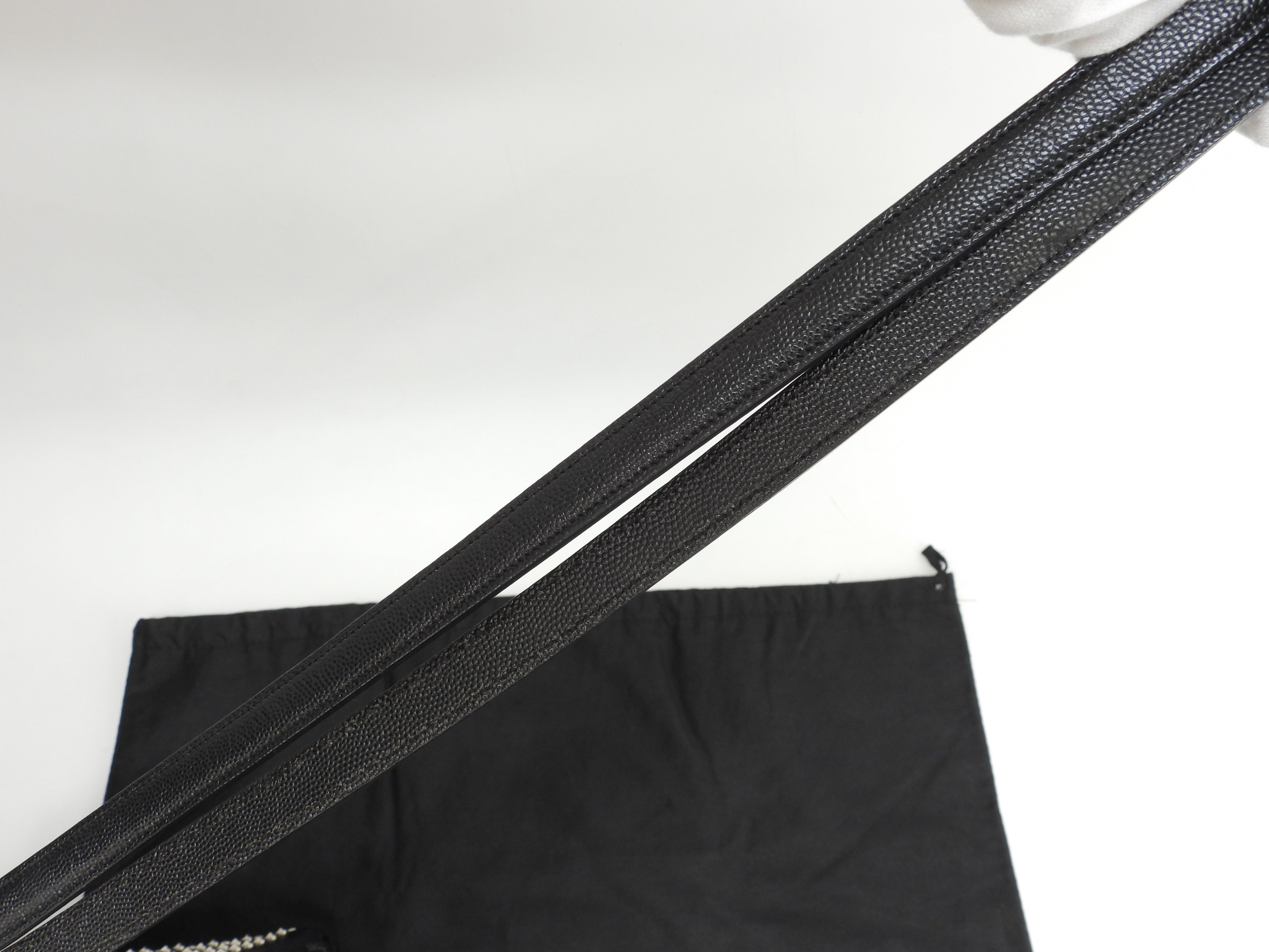 Saint Laurent Sac de Jour Nano con borchie in pelle nera, mini borsa a mano, pochette YSL, ottime condizioni @ 73