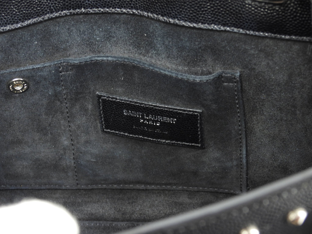 Saint Laurent Sac de Jour Nano con borchie in pelle nera, mini borsa a mano, pochette YSL, ottime condizioni @ 73