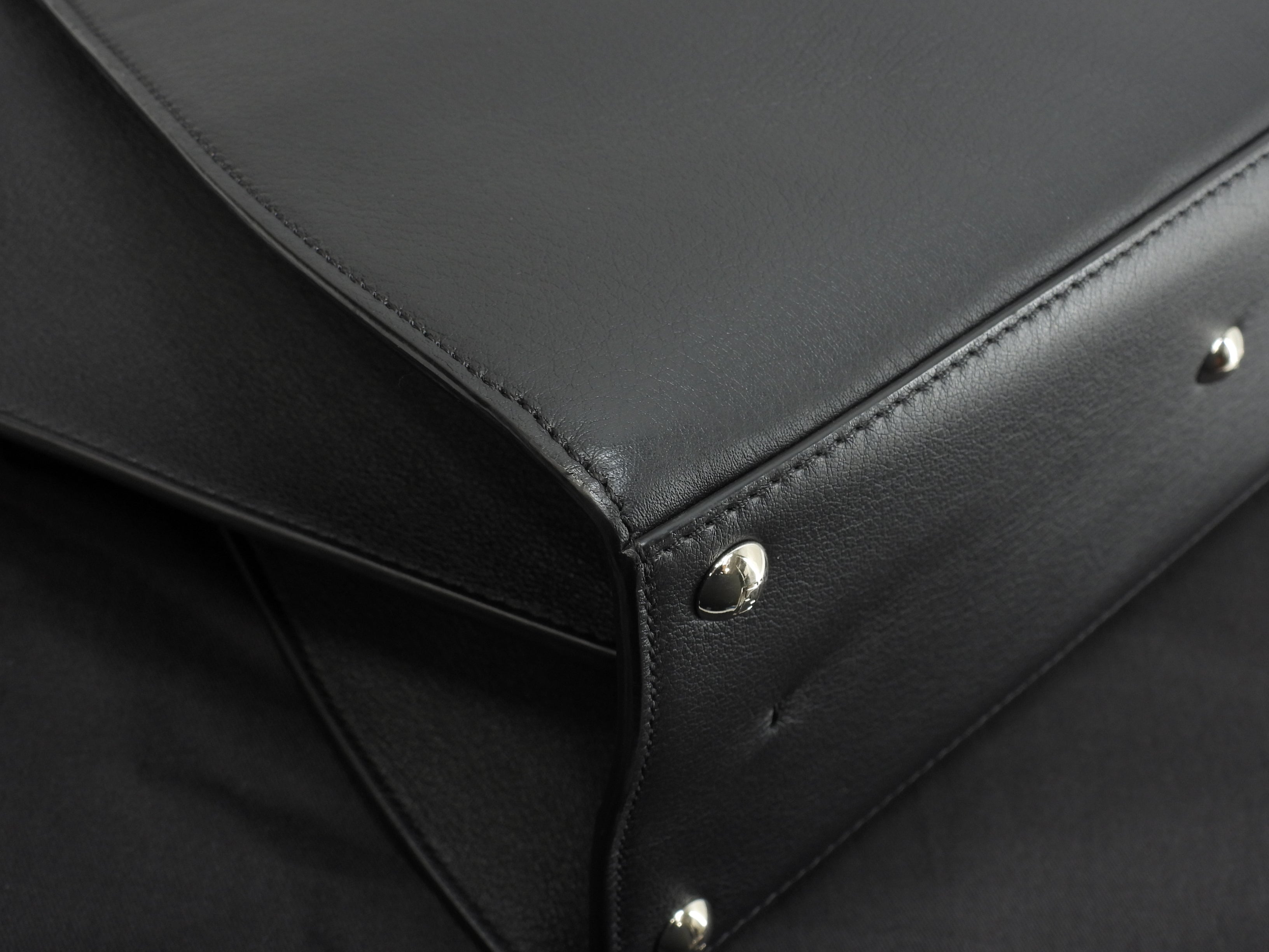 Fendi Trois Jour Borsa a mano in pelle nera con tracolla - Tote bag - Ottime condizioni @ 54