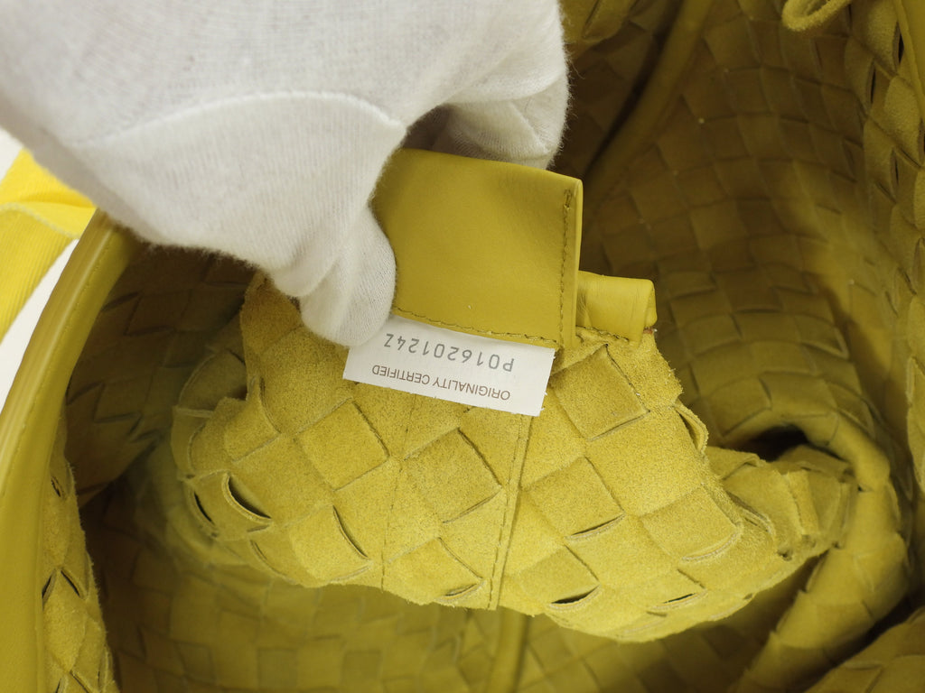 Bottega Veneta Borsa tote da uomo, grande, intrecciata, in pelle gialla, borsa a mano, come nuova@P01620124Z