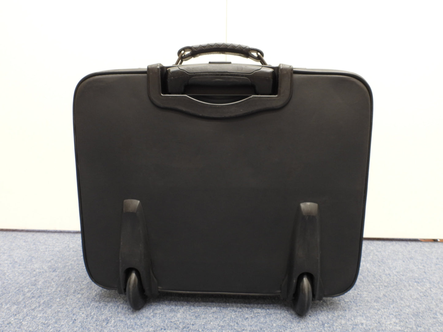 Bottega Veneta Trolley Intrecciato Pelle Nera Piccolo Ottime Condizioni @ 249